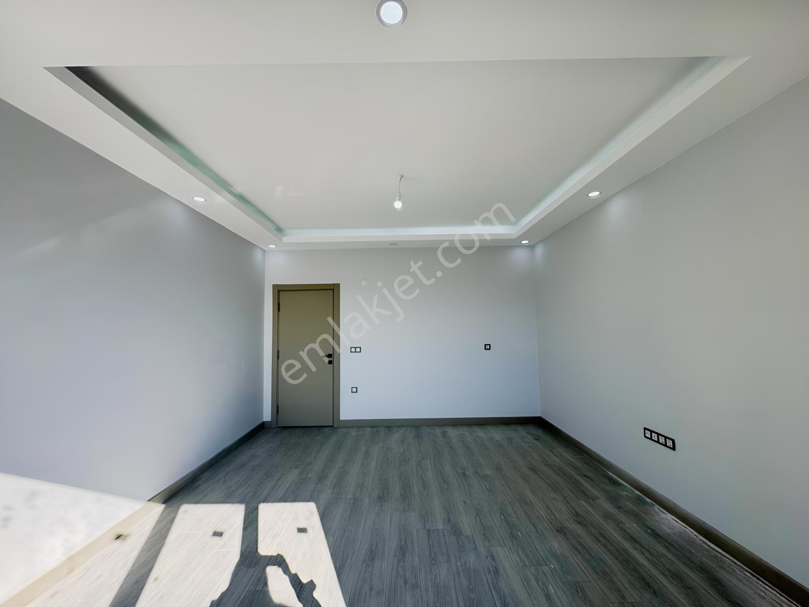Atatürk Mahallesinde Geniş Ferah Site İçinde 2+1 Lüks Daire - Görsel 10
