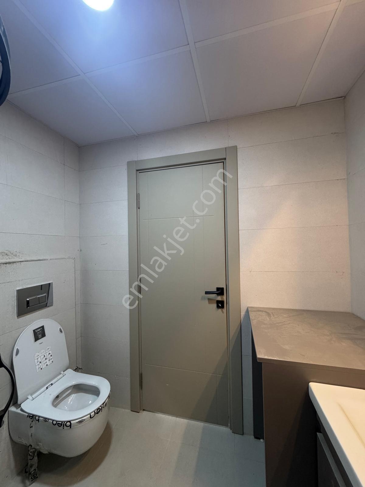 Atatürk Mahallesinde Geniş Ferah Site İçinde 2+1 Lüks Daire - Görsel 28
