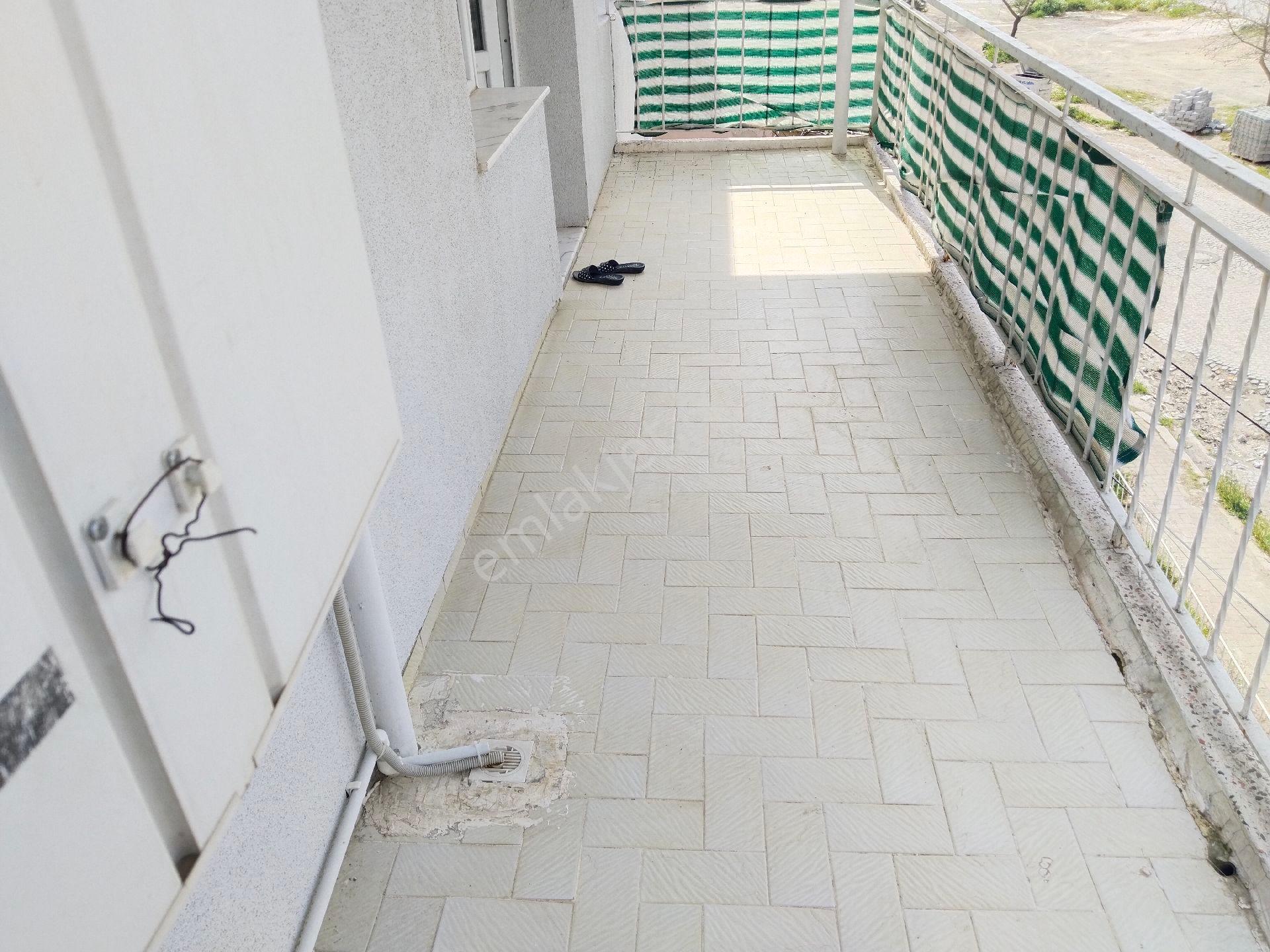 Bergama İslamsaray Mah Doğalgazlı 3 Balkonlu 3+1 Geniş Satılık Daire - Görsel 21