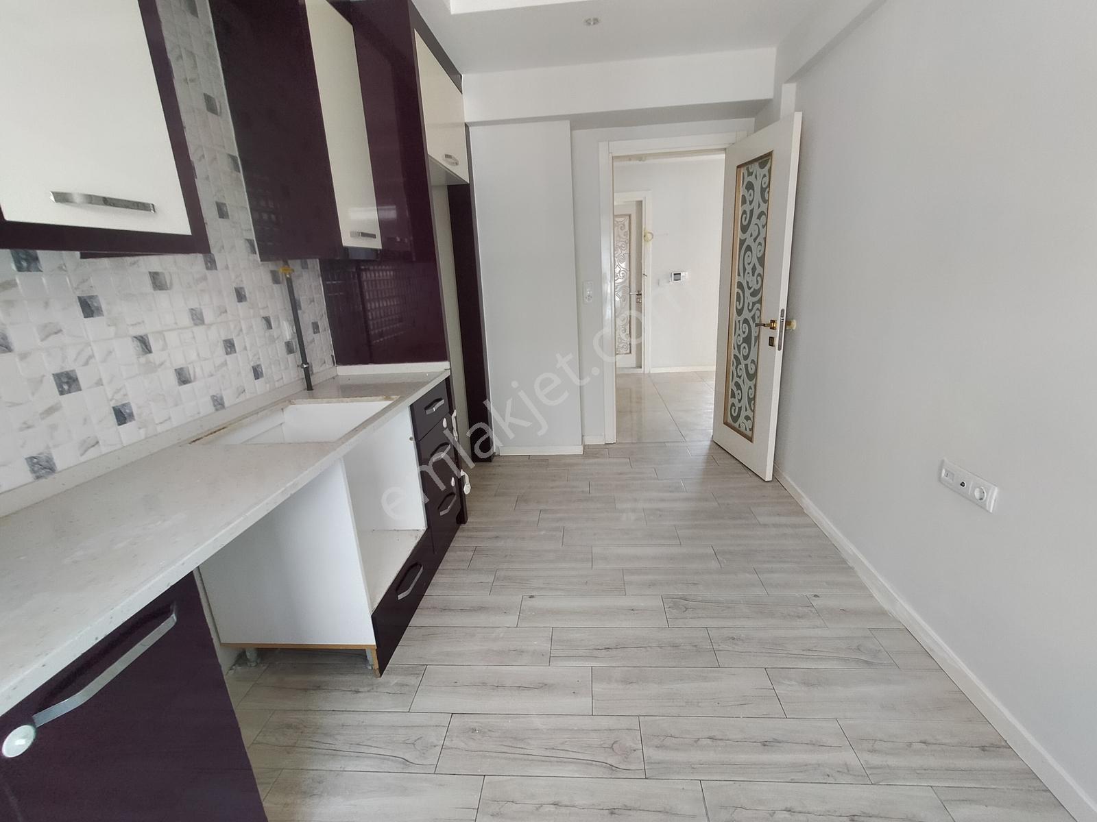 Akkonak Kiremitçide 130m2 3+1 Kiralık Daire - Görsel 18