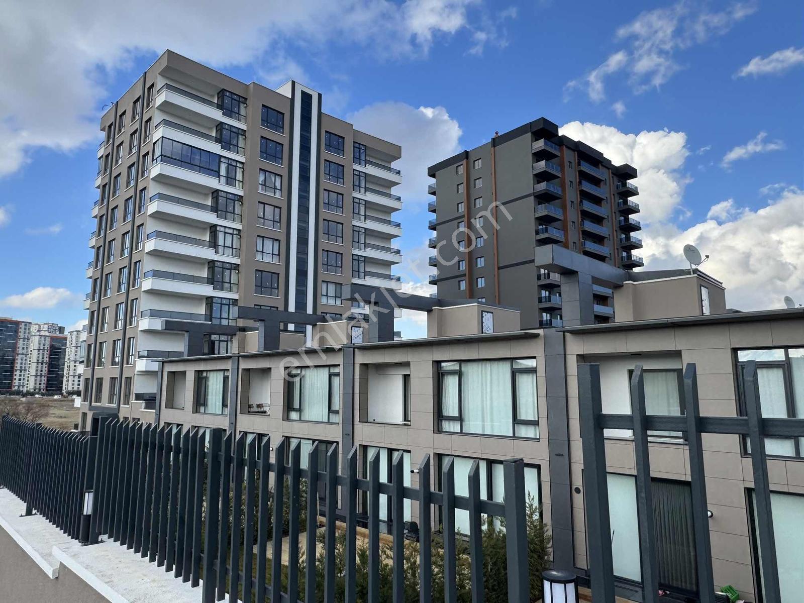 Yaşamkentte Sıfır 90m2 2+1 Daire Bağımsız Mutfak Canlı Güvenlik
