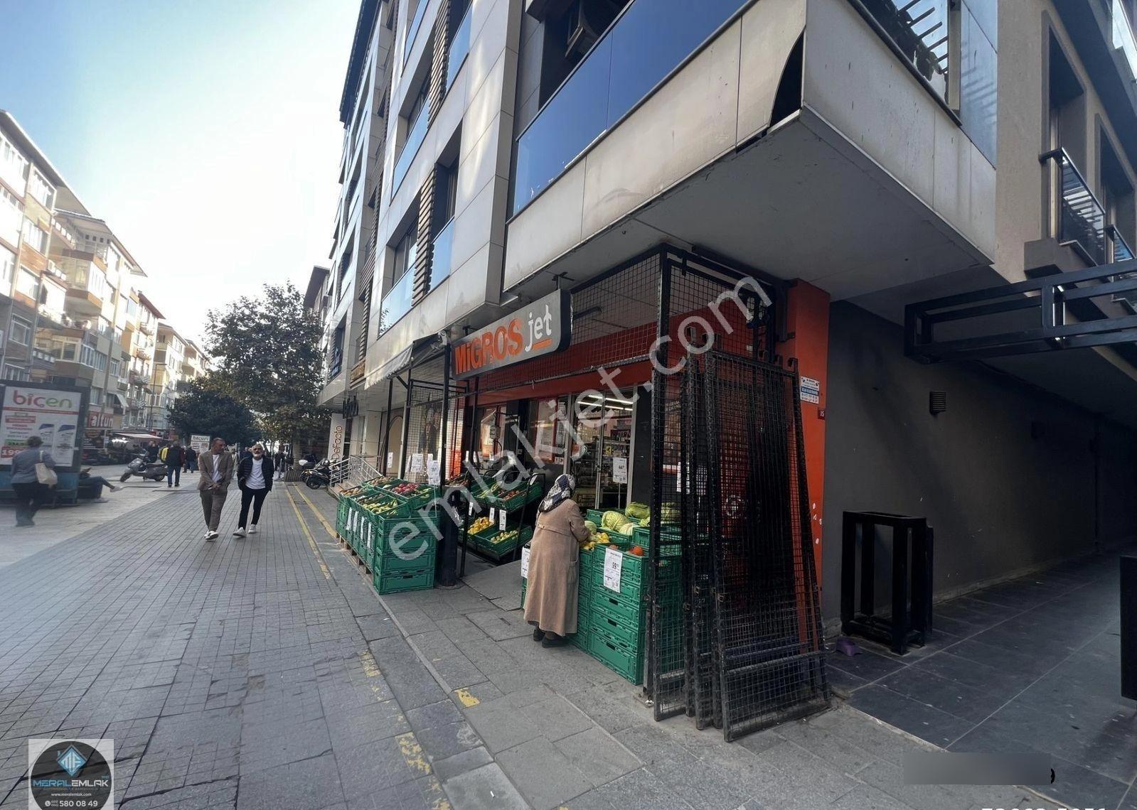 Meral R1842 Hürriyet Cad Yeni 10 Yaş Ön Cephe Köşe 36m2 Dükkan - Görsel 4