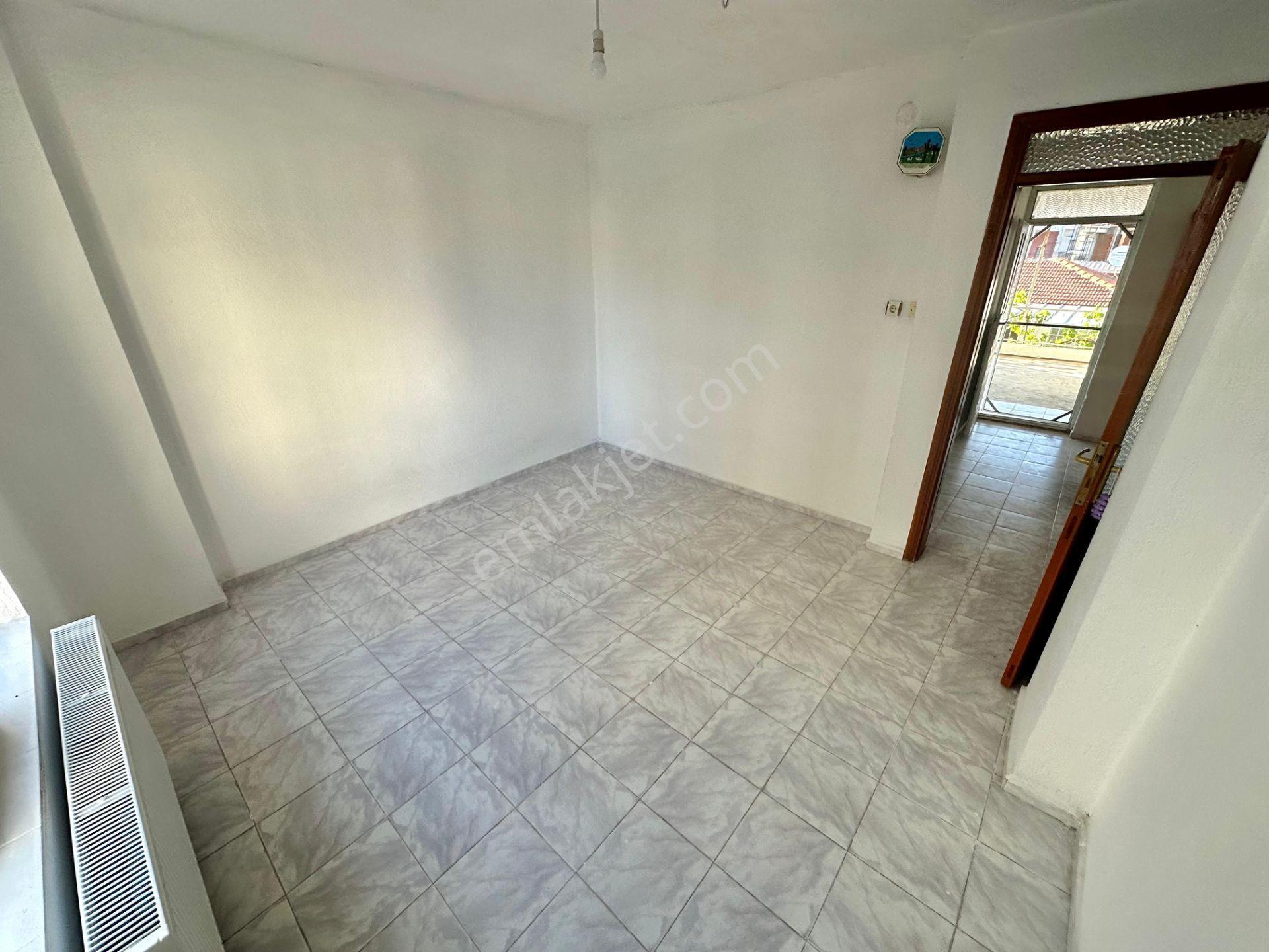 Balıkesir Havranda 2+1 Teraslı Doğalgazlı Kiralık Daire - Görsel 9