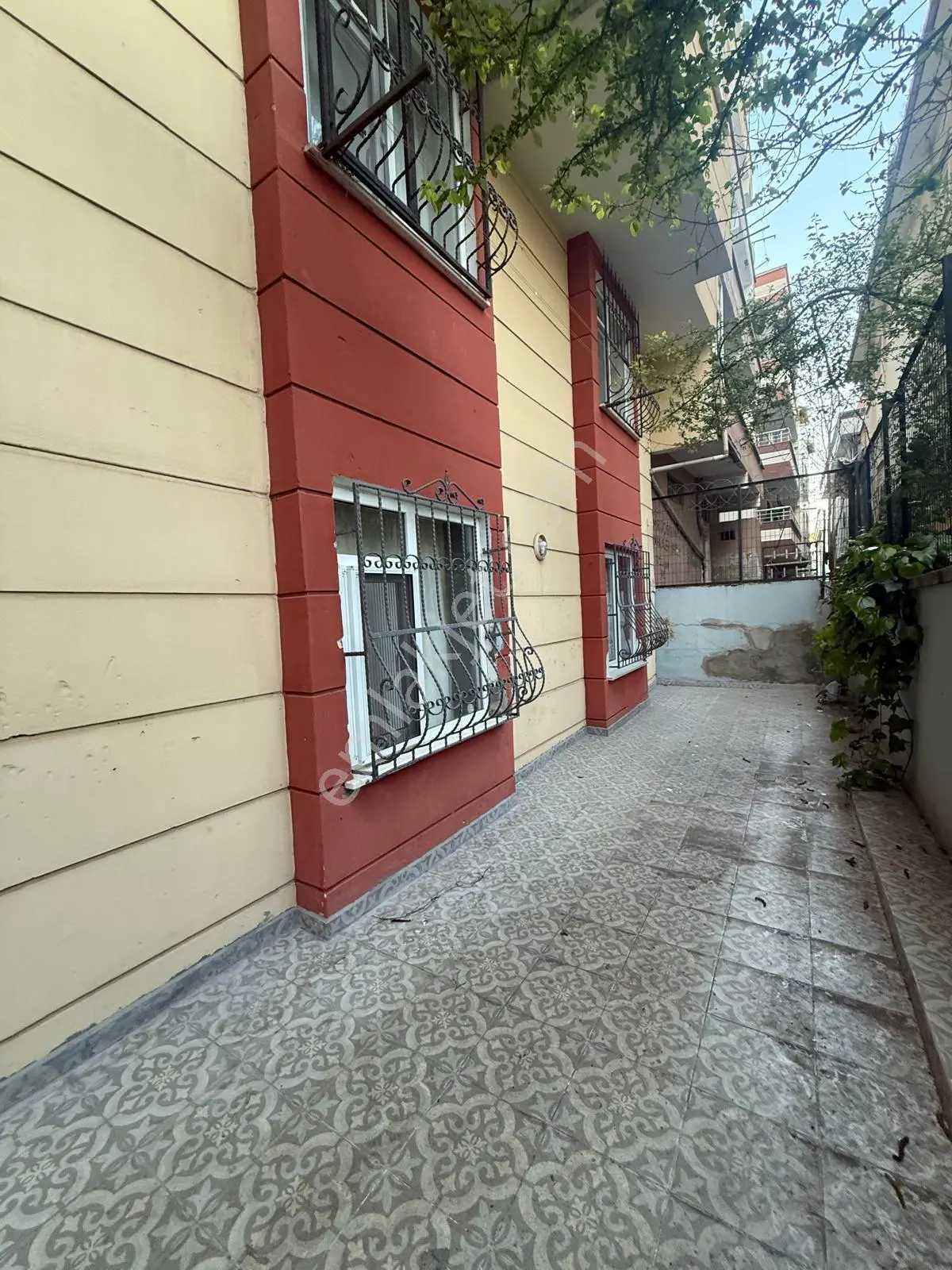 Yıldız Dan Kocasinan Da Bahçe Nizamlı Tertemiz 3+1 Bahçe Kat Daire - Görsel 3