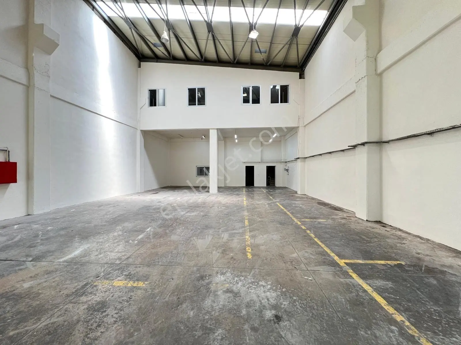Dilovası İmes Osb'de 460 M2 Kiralık Fabrika
