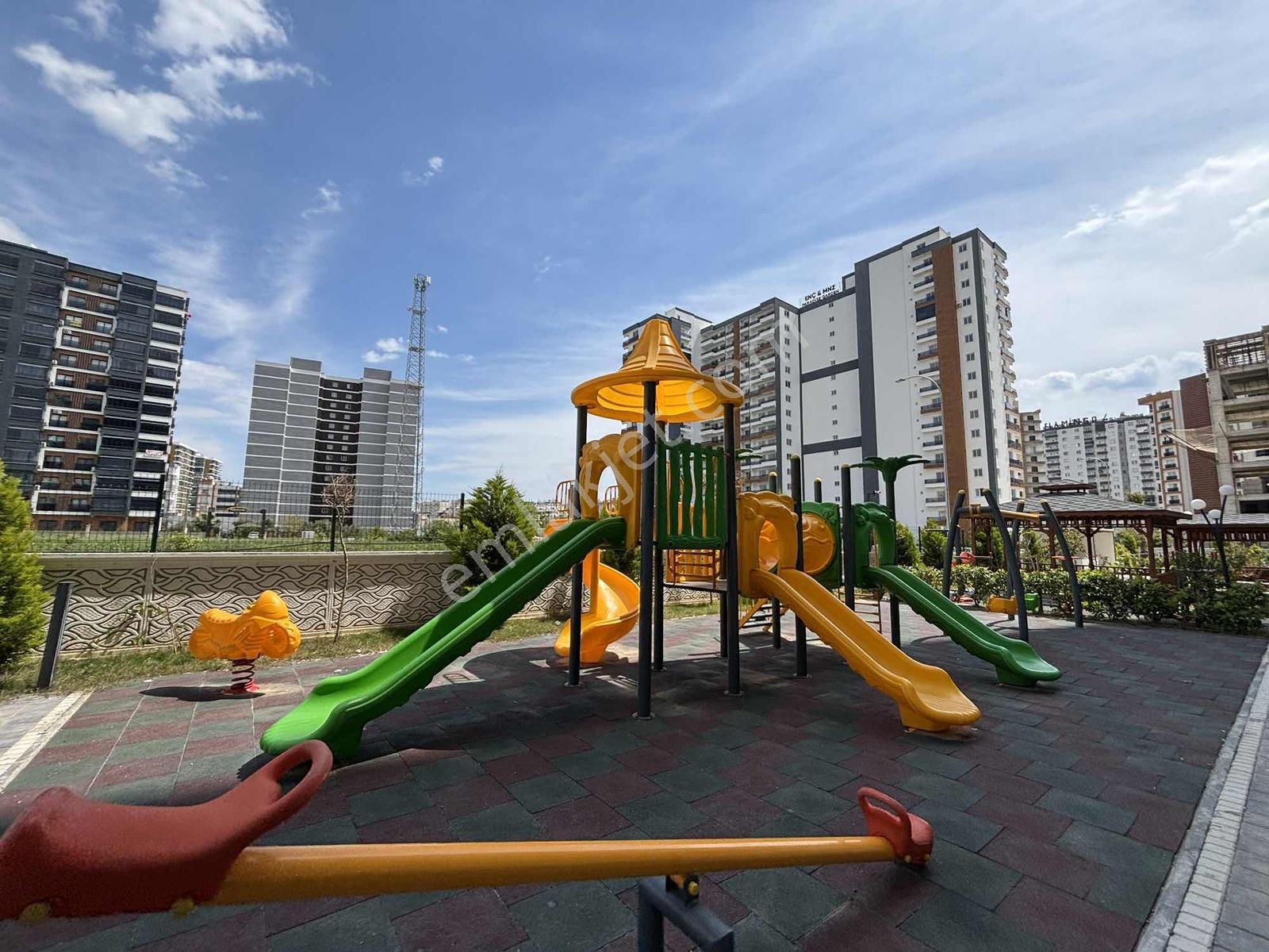 Tömük'te Geniş 2+1 Çift Cepheli Lüks Daire - Görsel 30