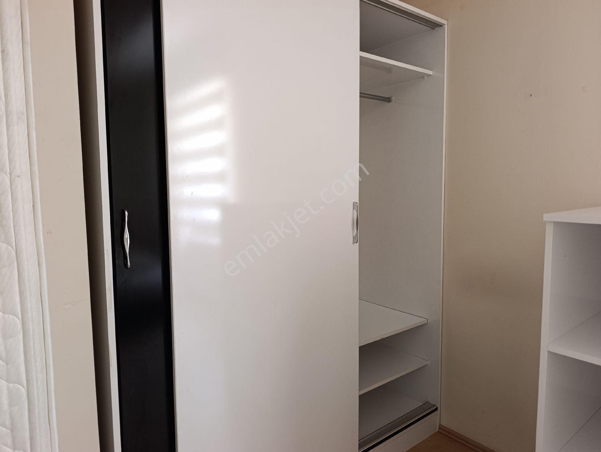 Şehitler Mahallesinde Kiralık Eşyalı 1+1 - Görsel 6