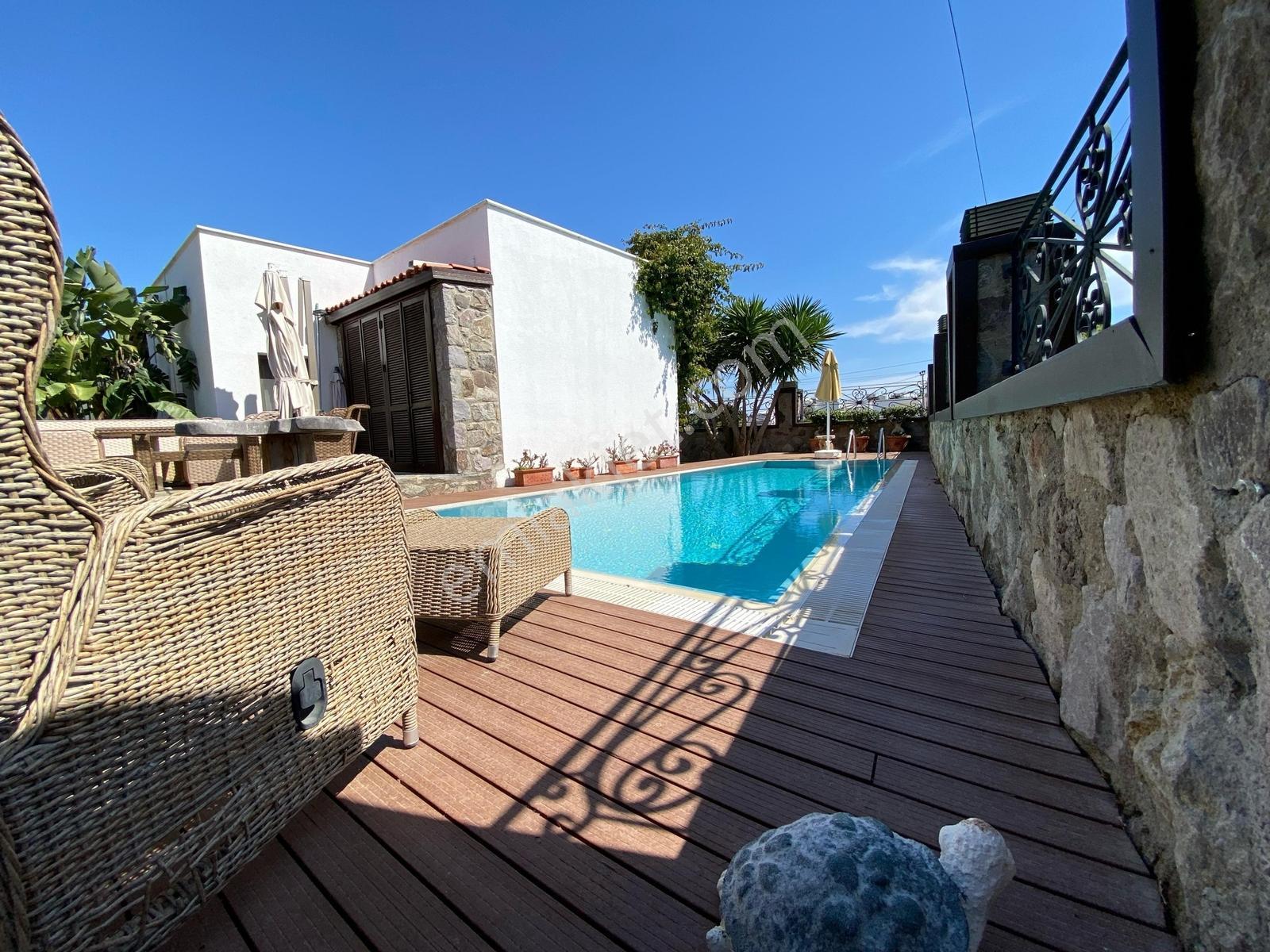 Bodrum Ortakent Yahşi'de 4+1 Tek Katlı Müstakil Havuzlu Villa - Görsel 23