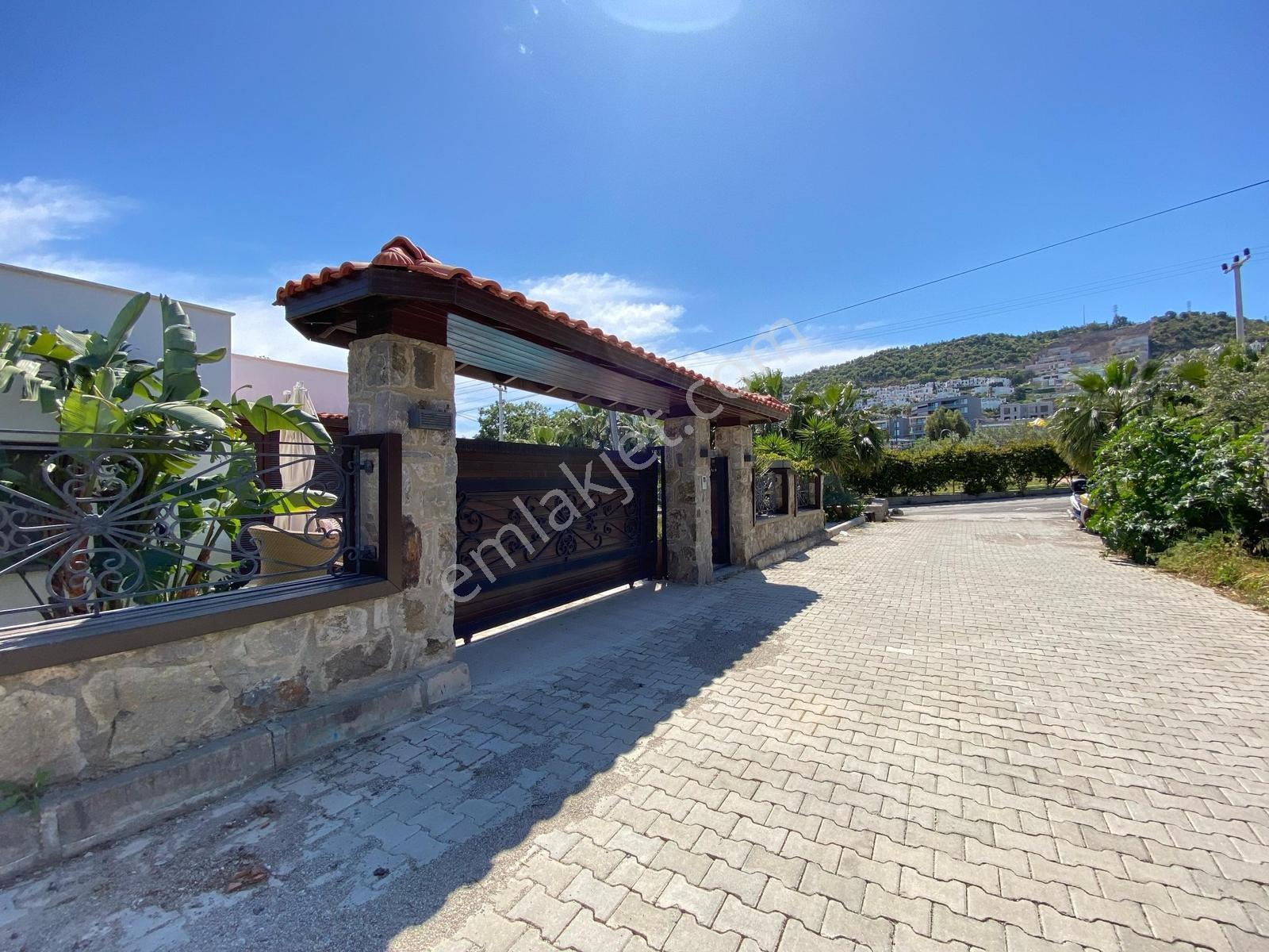 Bodrum Ortakent Yahşi'de 4+1 Tek Katlı Müstakil Havuzlu Villa - Görsel 25