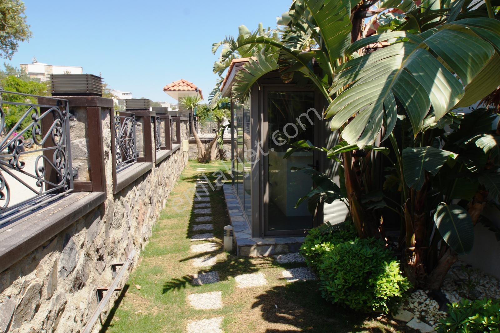 Bodrum Ortakent Yahşi'de 4+1 Tek Katlı Müstakil Havuzlu Villa - Görsel 28