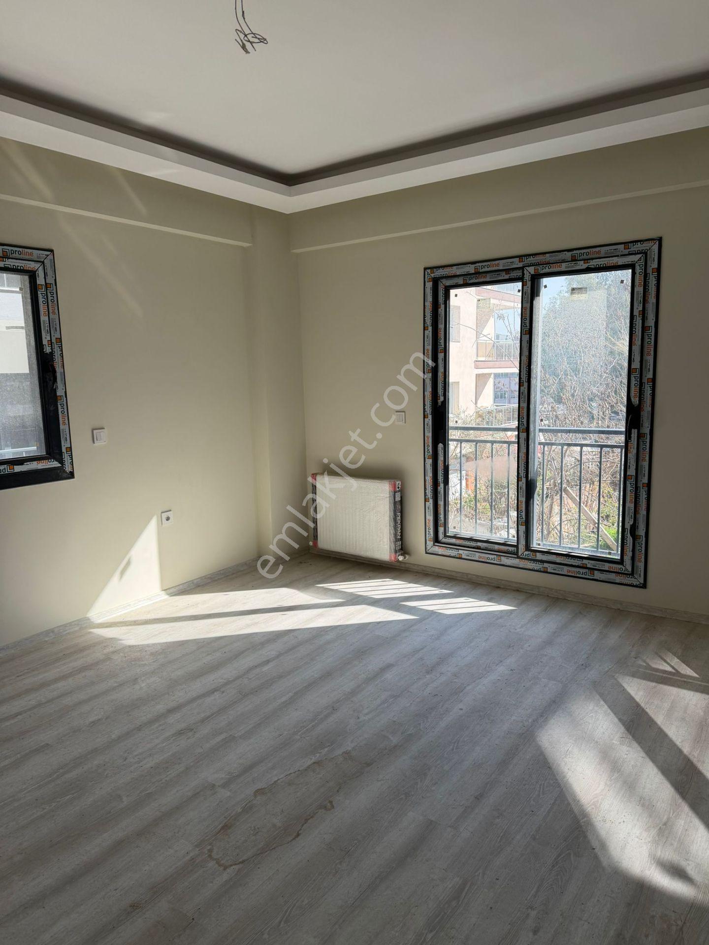 3 Cepheli Ara Kat Satılık Sıfır Daire - Görsel 15