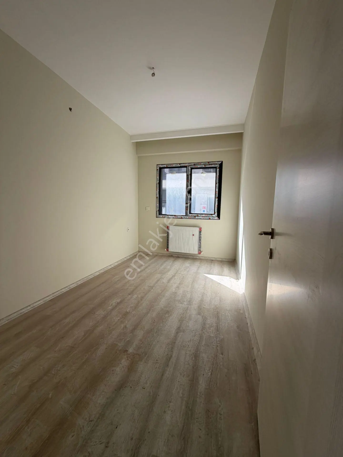 3 Cepheli Ara Kat Satılık Sıfır Daire - Görsel 2