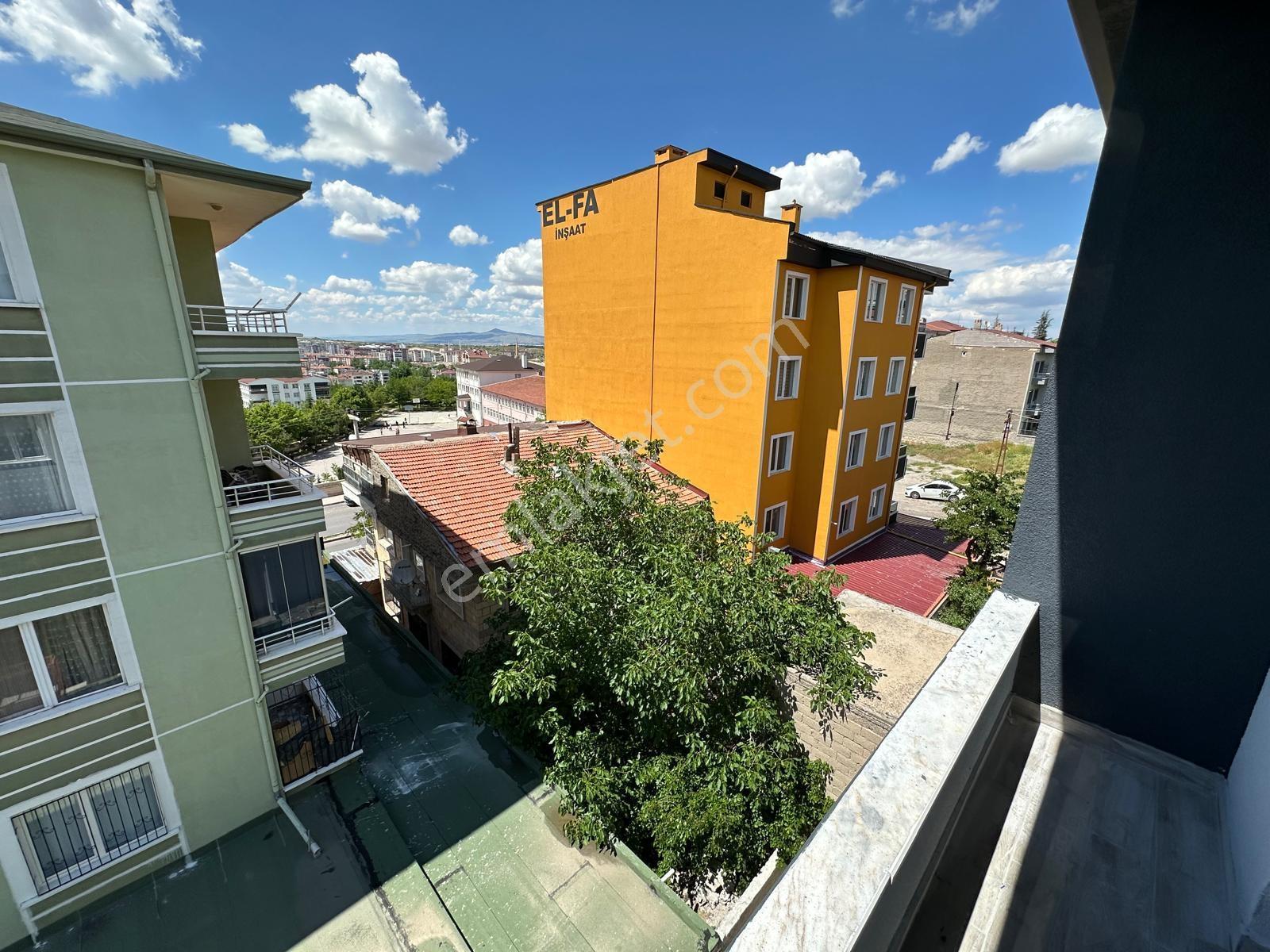 20 Temmuz Mah. Adliyeye Ve Okula 45 M, 1+1 & 2+1 Satılık Ofis - Görsel 6