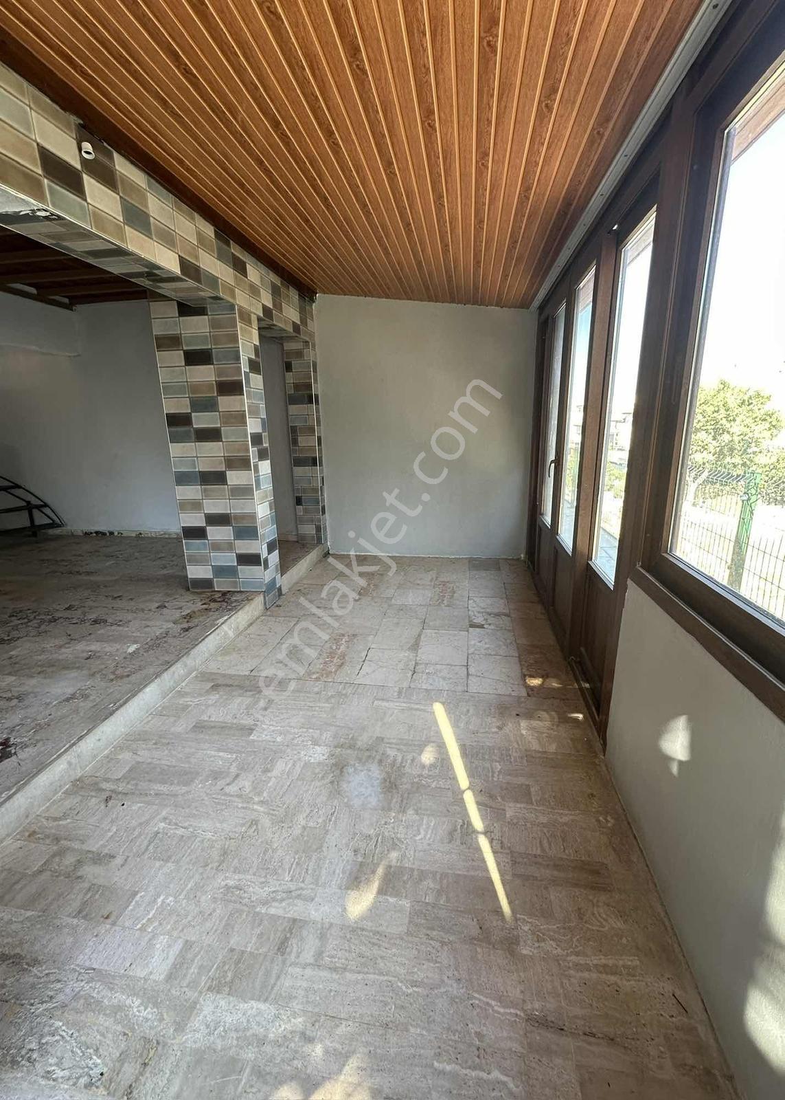 Doğa Dostu'ndan Mordoğan Çarşıda Kiralık Bahçe Teraslı 75m2 - Görsel 27