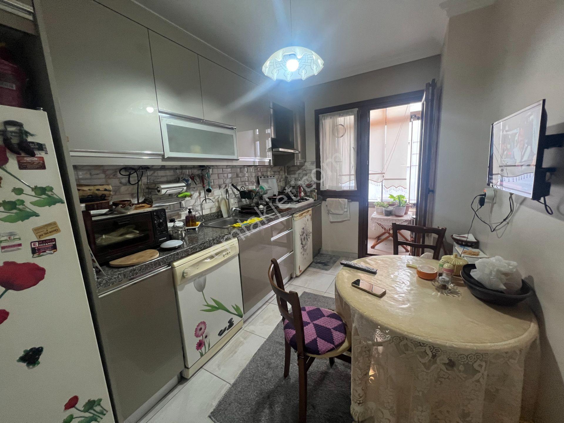 Satılık E-5 Ve Aydınlıyolu Caddeye Yakın 3+1 Daire - Görsel 26