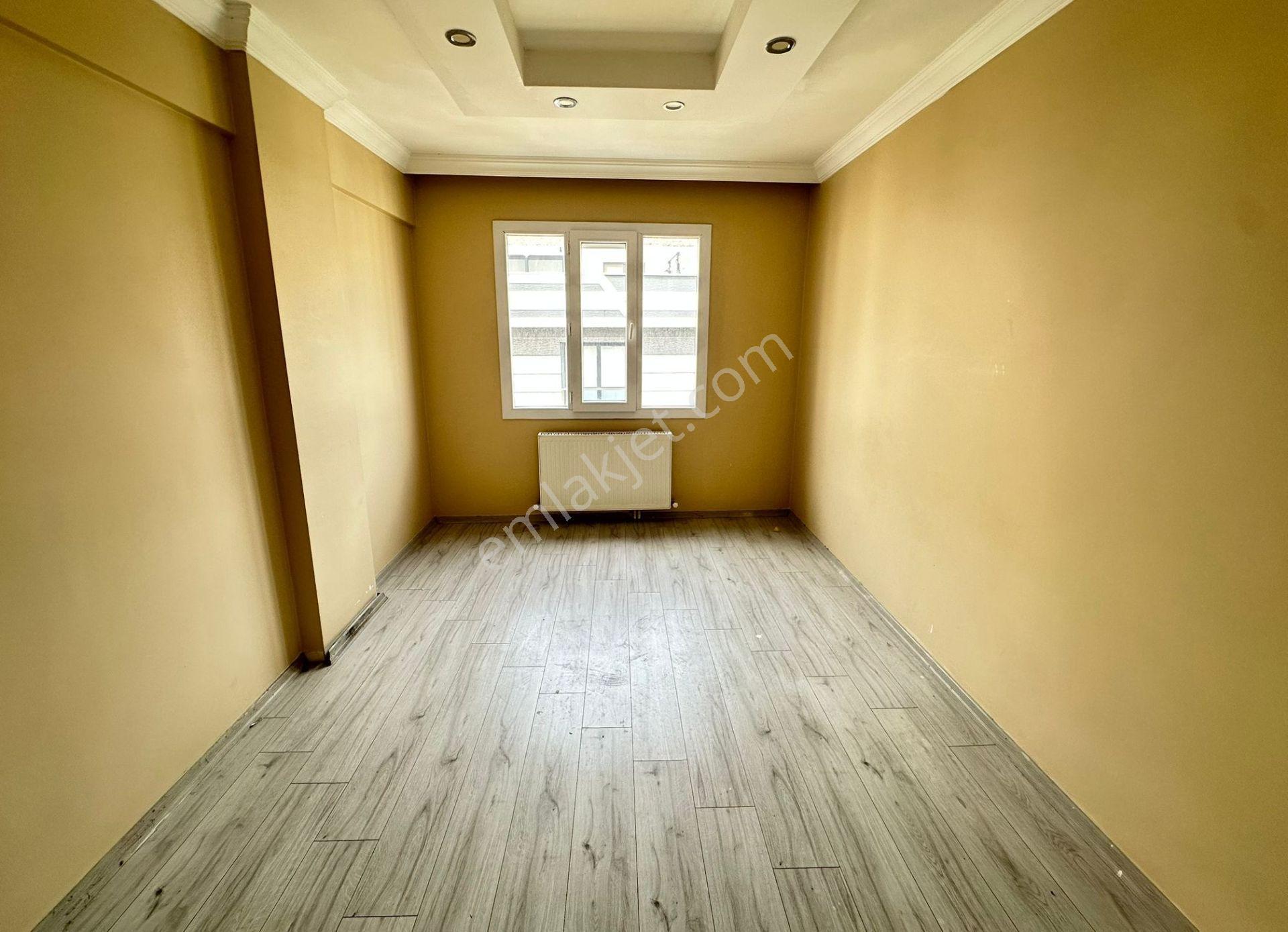 Zeki Emlak'tan Manisa/yunusemre Muradiye Mh. 2+1 Kapalı Mutfak Kiralık Daire - Görsel 4
