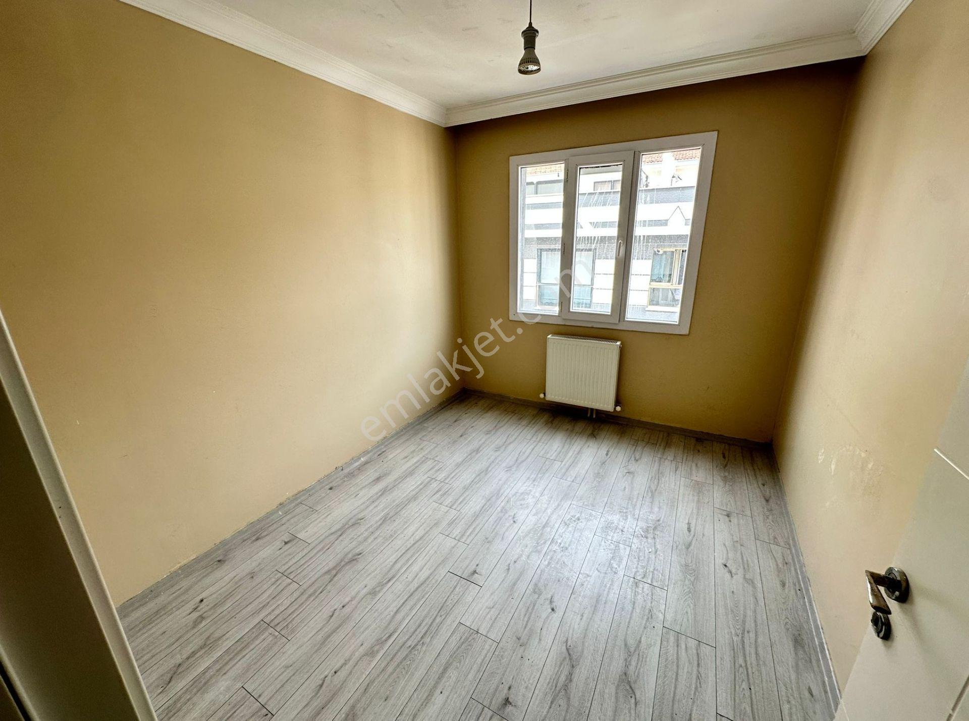 Zeki Emlak'tan Manisa/yunusemre Muradiye Mh. 2+1 Kapalı Mutfak Kiralık Daire - Görsel 8