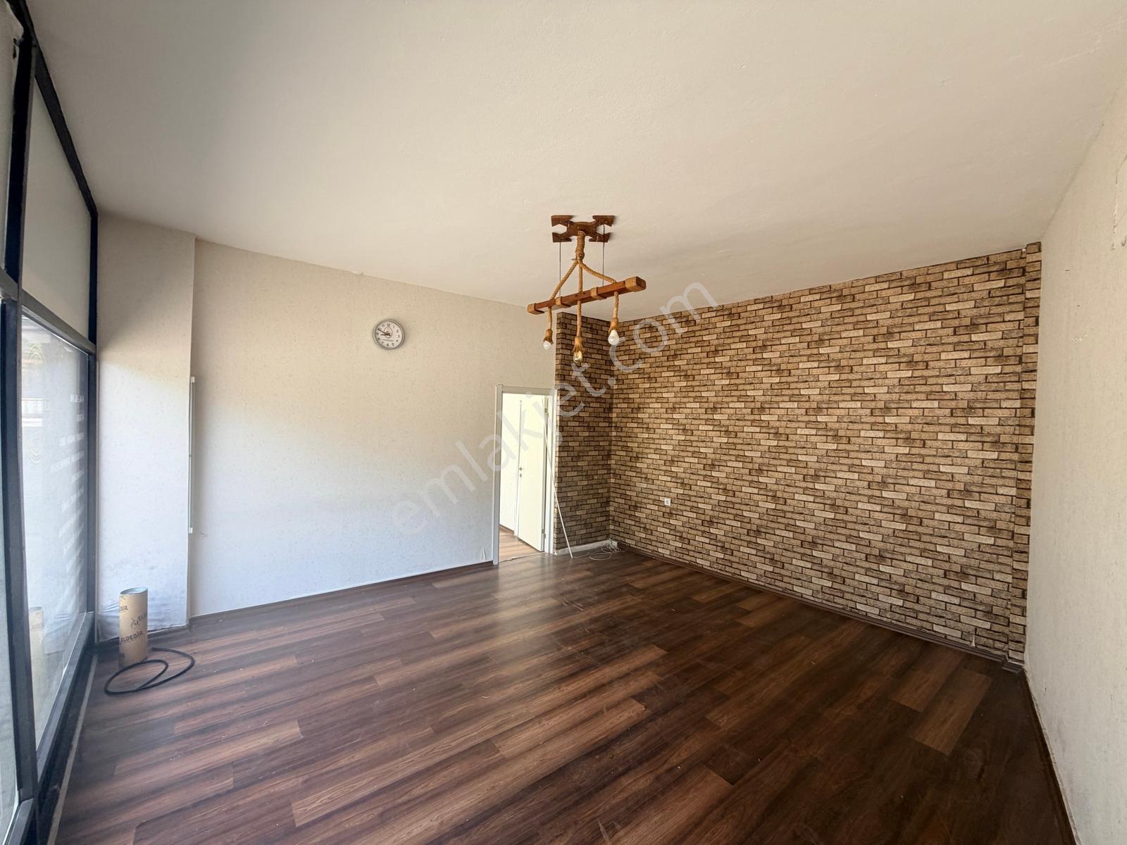 Emlakparktan Güllerpınarında Adliye Altında Kiralık 60m2 Dükkan - Görsel 6