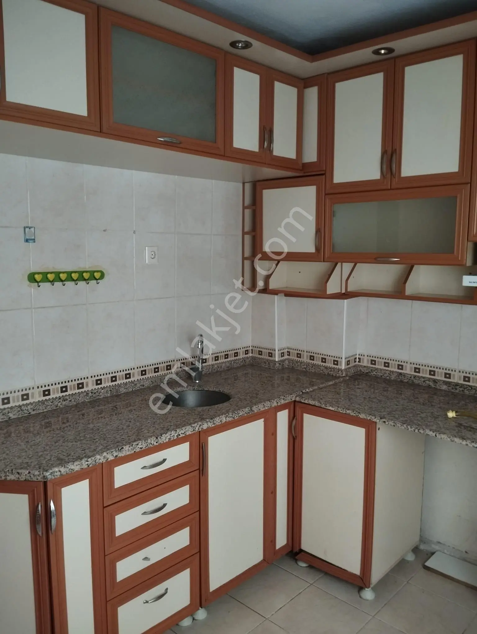 Damla Emlaktan Diriliş Mah.kiralık 2+1 Daire - Görsel 4