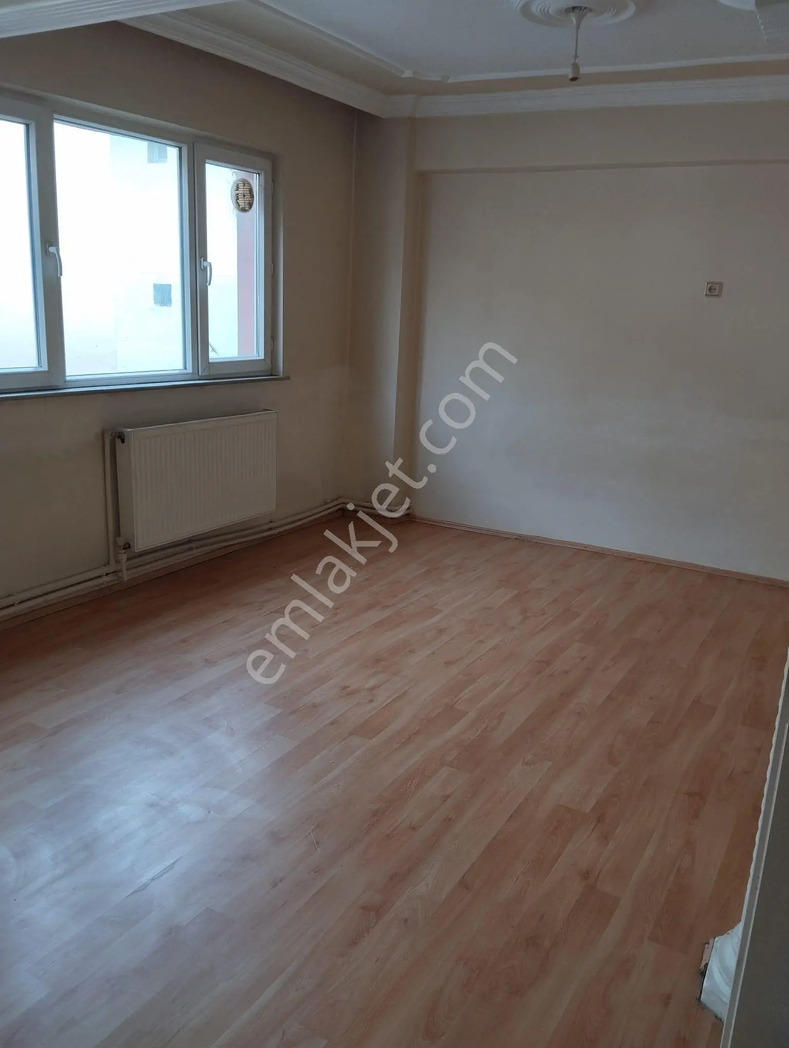 Damla Emlaktan Diriliş Mah.kiralık 2+1 Daire - Görsel 5