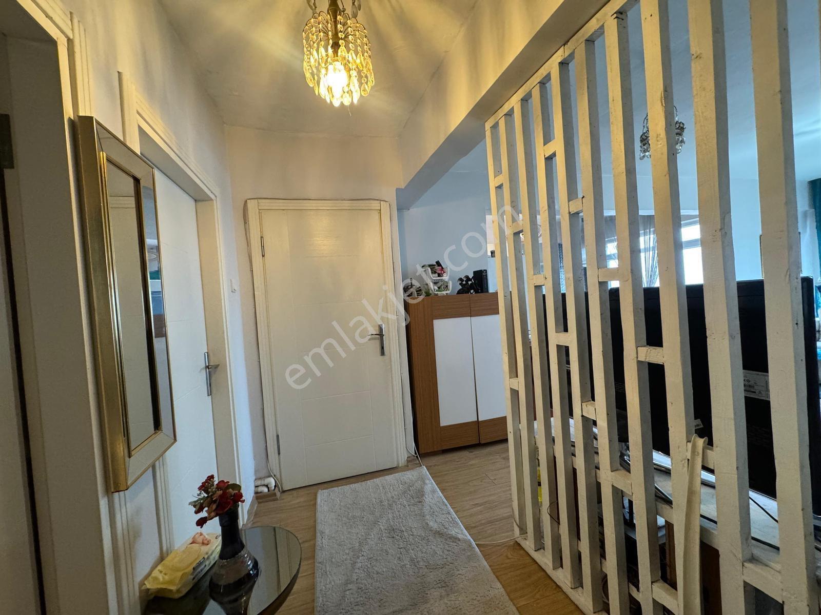 Rasathane Mahallesinde İci Temiz Satılık Daire - Görsel 12