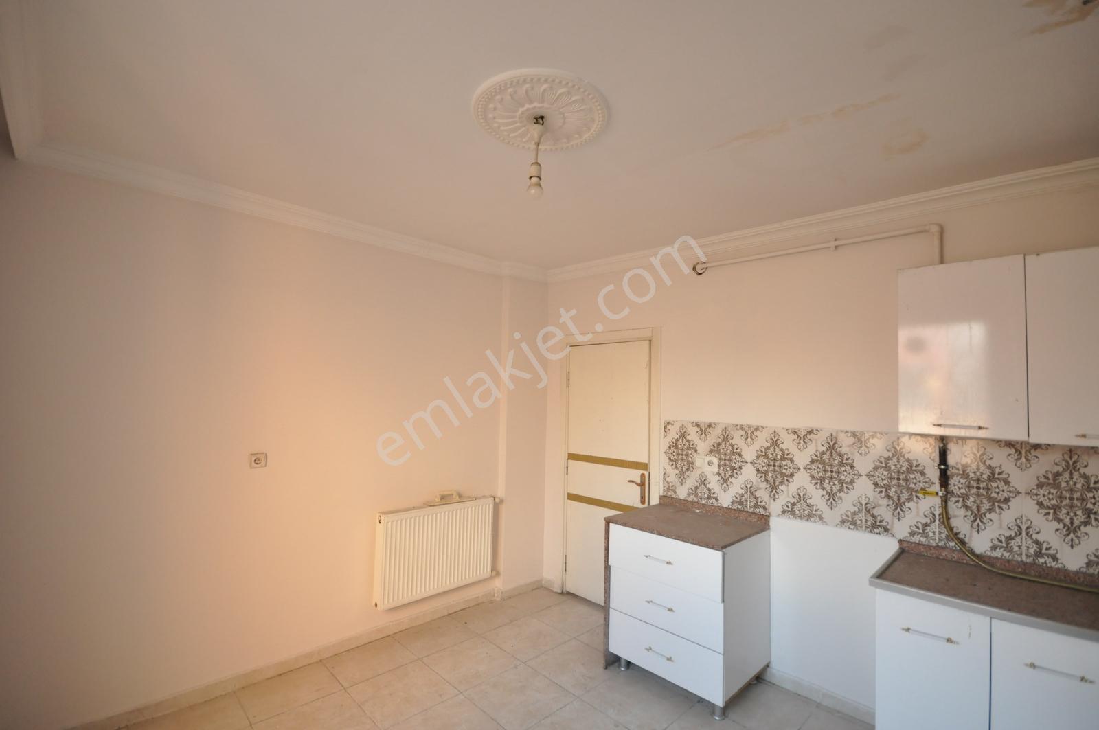 Coldwell Banker'dan Merkezi Lokasyonda Satılık 4+1 Daire - Görsel 15