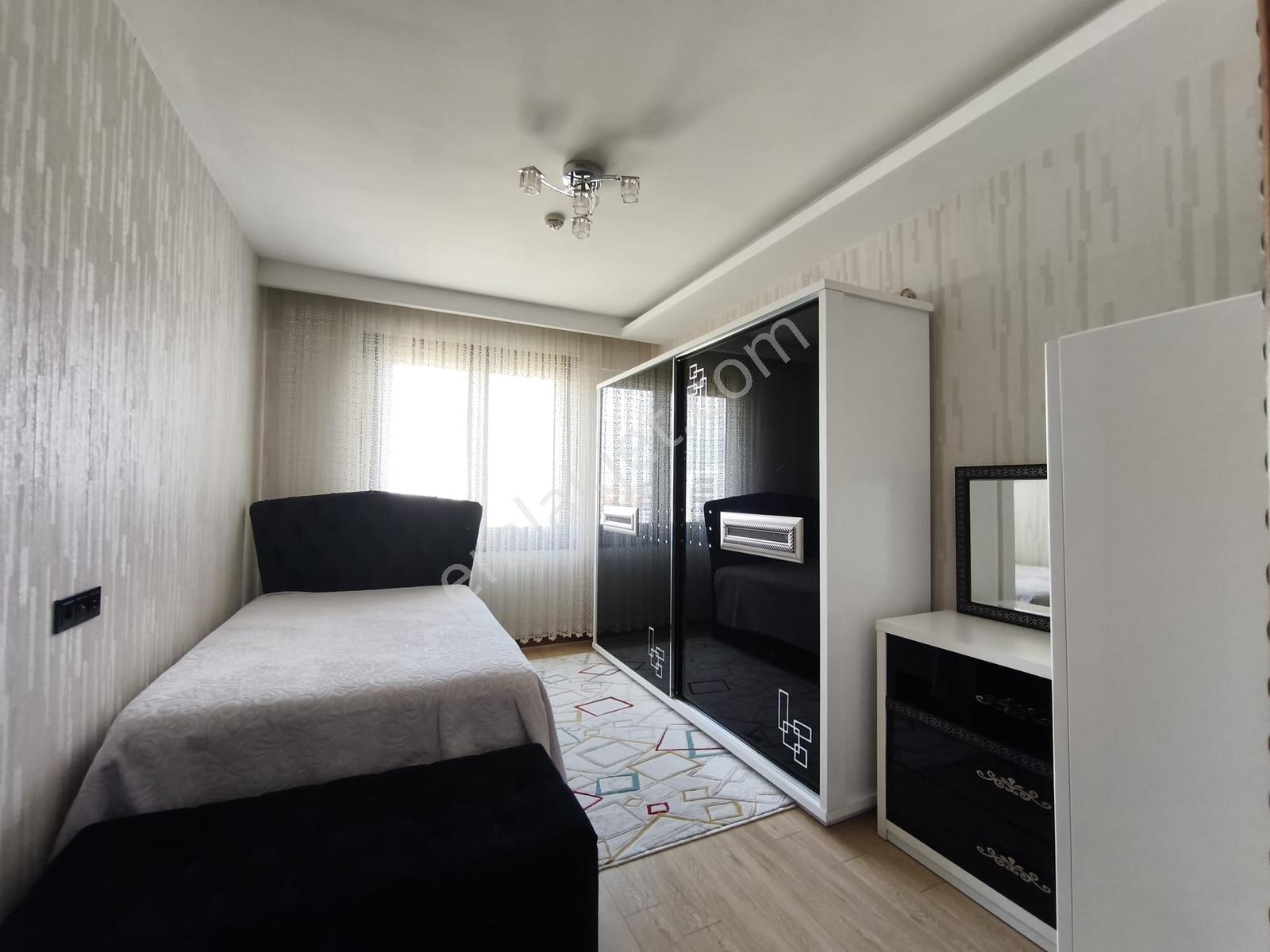 Şefikcanda Prestijli Sitede Park Manzaralı 3 Cepheli Lüks 3+1 - Görsel 27