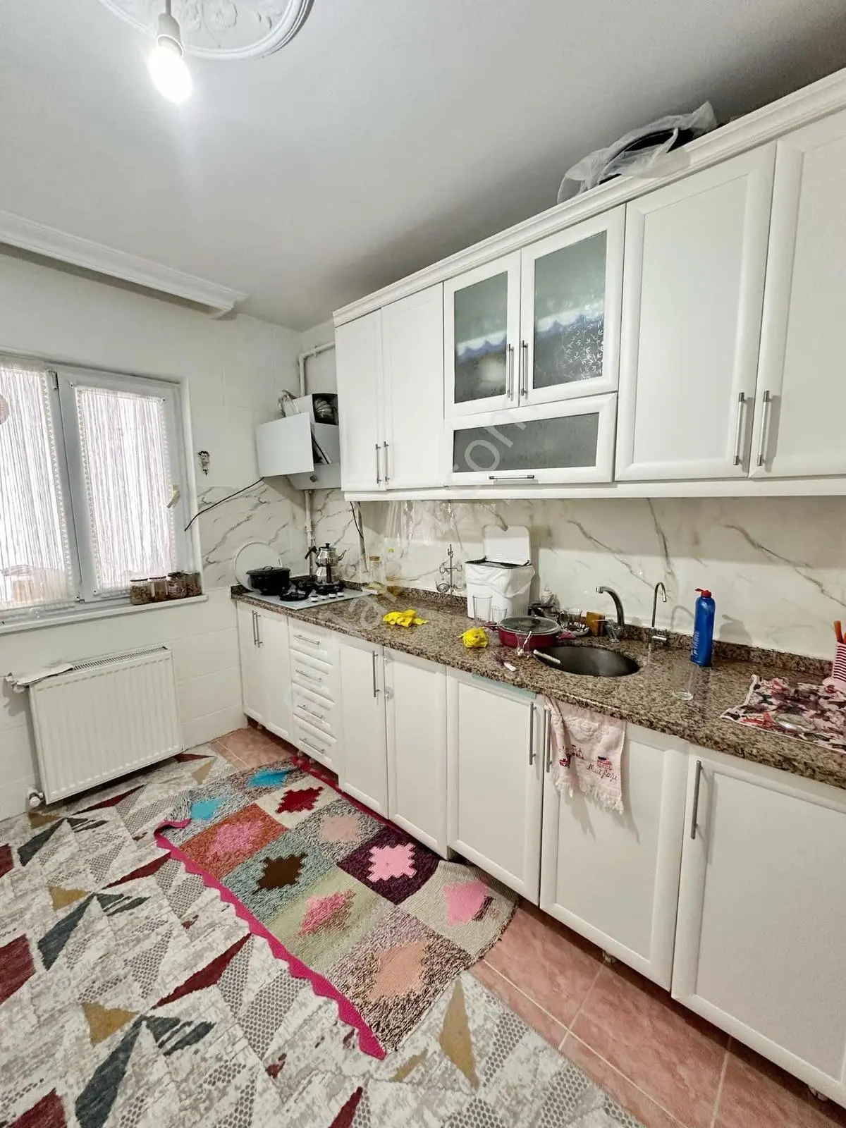 Familya Emlaktan Bölge Parkı Yanında 3+1 Balkonlu 1.kat Daire...