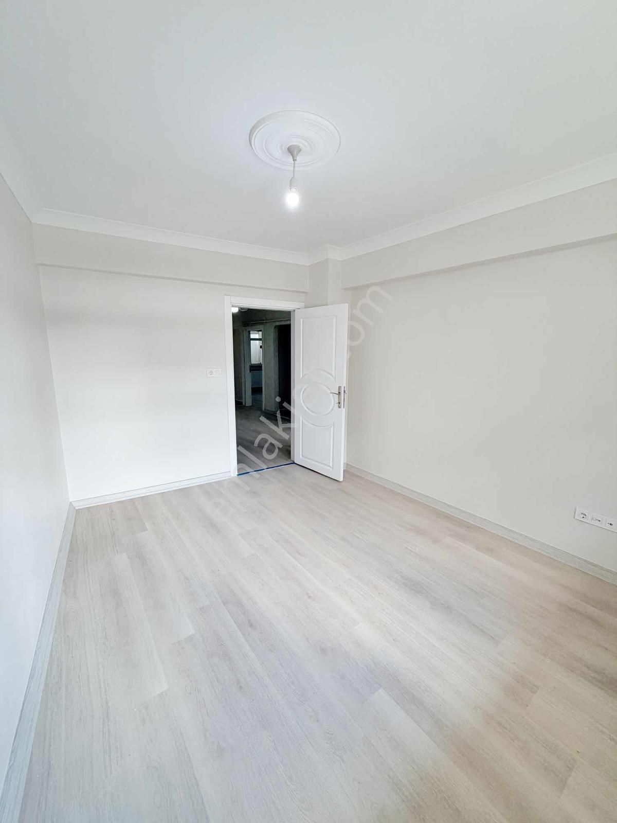 Familyadan Özlem Çarşının Yanı 3+1 Balkonlu Yüksek Giriş Daire. - Görsel 18