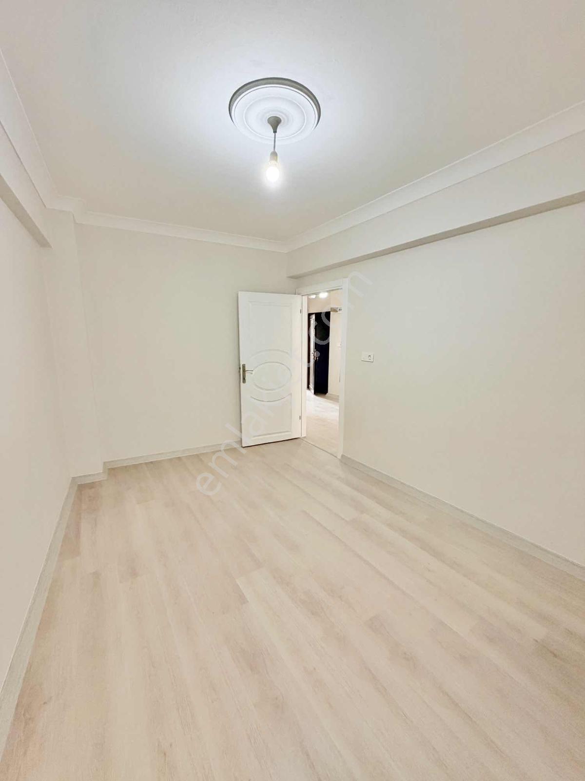 Familyadan Özlem Çarşının Yanı 3+1 Balkonlu Yüksek Giriş Daire. - Görsel 8