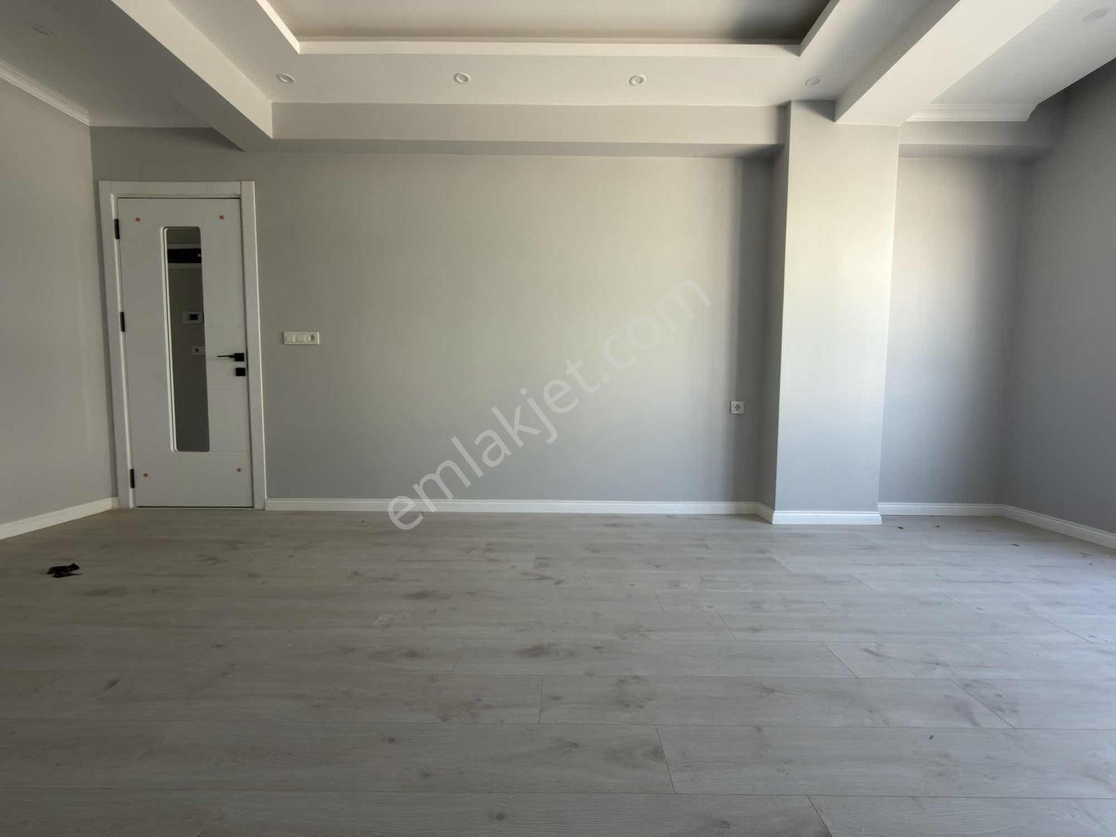 Güneştepede Merkezi Konumda 3+1 Arakat Daire - Görsel 32