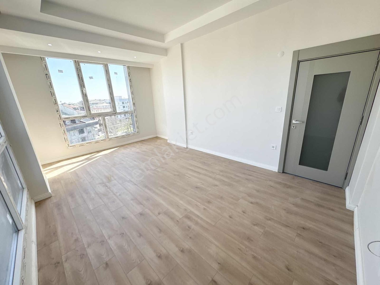 Yoldaş İnş Satılık 2+1 95 M2 5.kat Sitede Kapalı Otoparklı Daire - Görsel 10