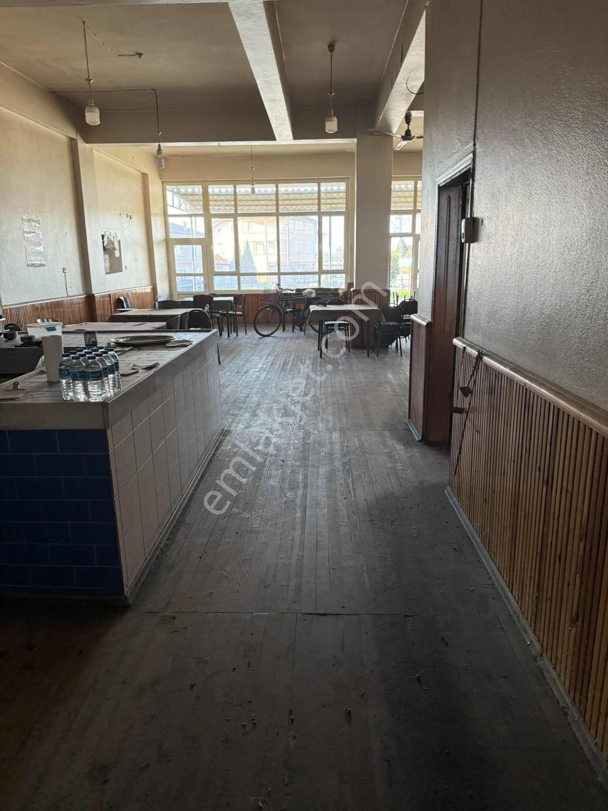 Kayalar Reşitbeyde Büyük Dükkan - Görsel 11