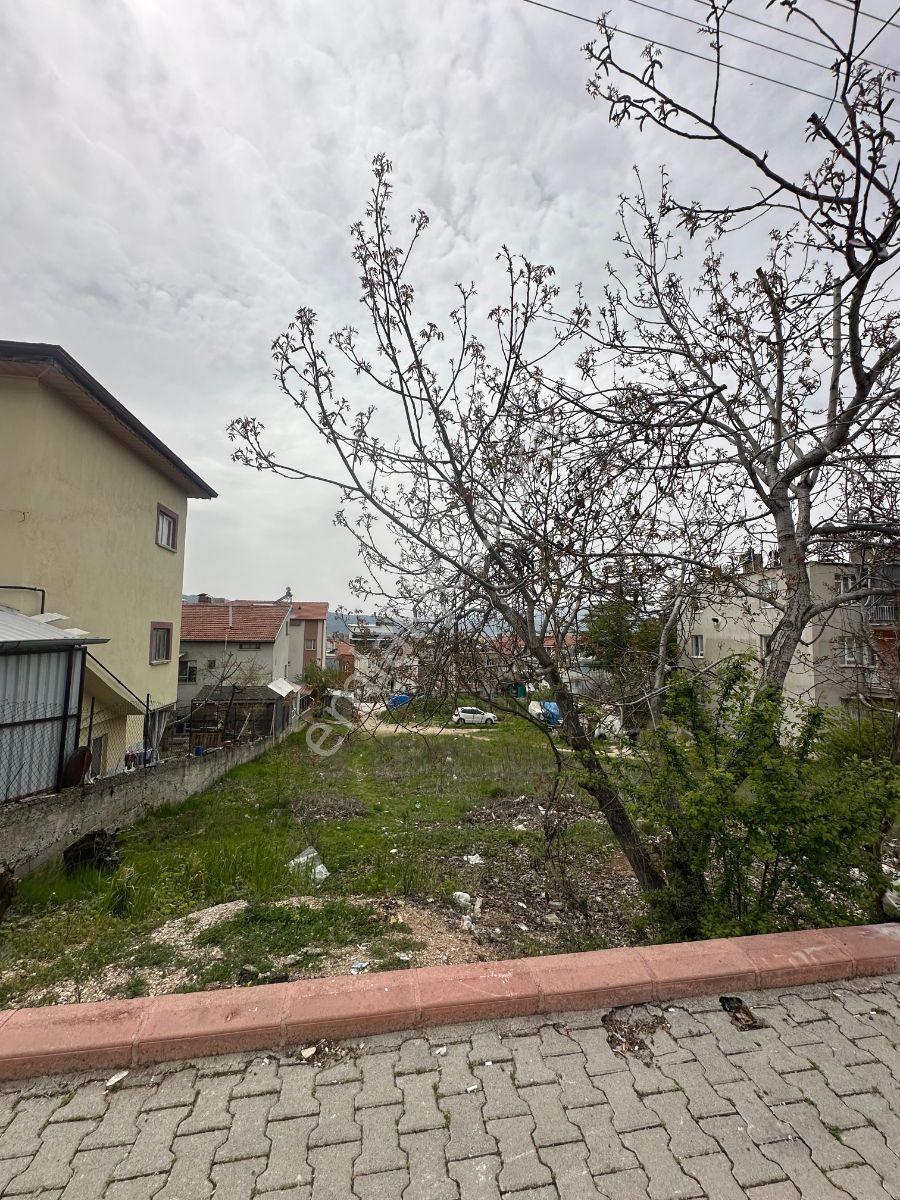 Park Karşısı, Önü Açık! 655 M² Değerli Arsa Fırsatı