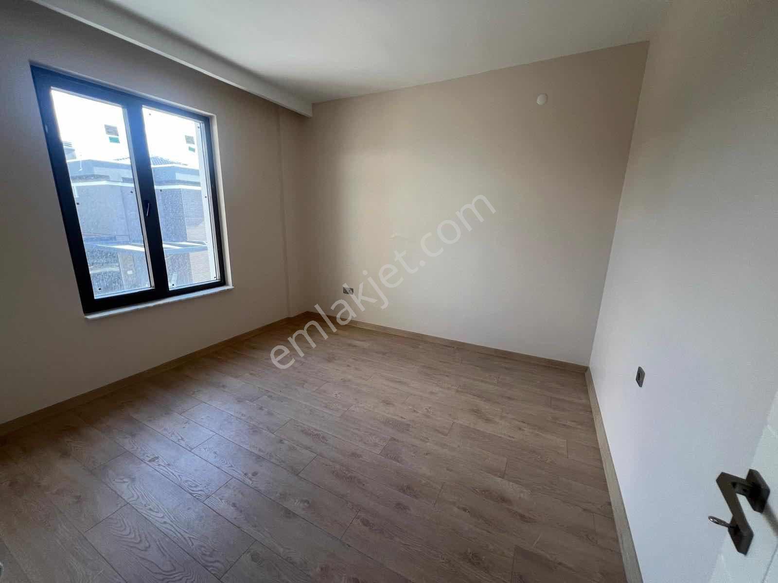 Bağlıcanın En Güzel Konumunda Full Yapılı 6+1 Lüks Satılık Villa - Görsel 24