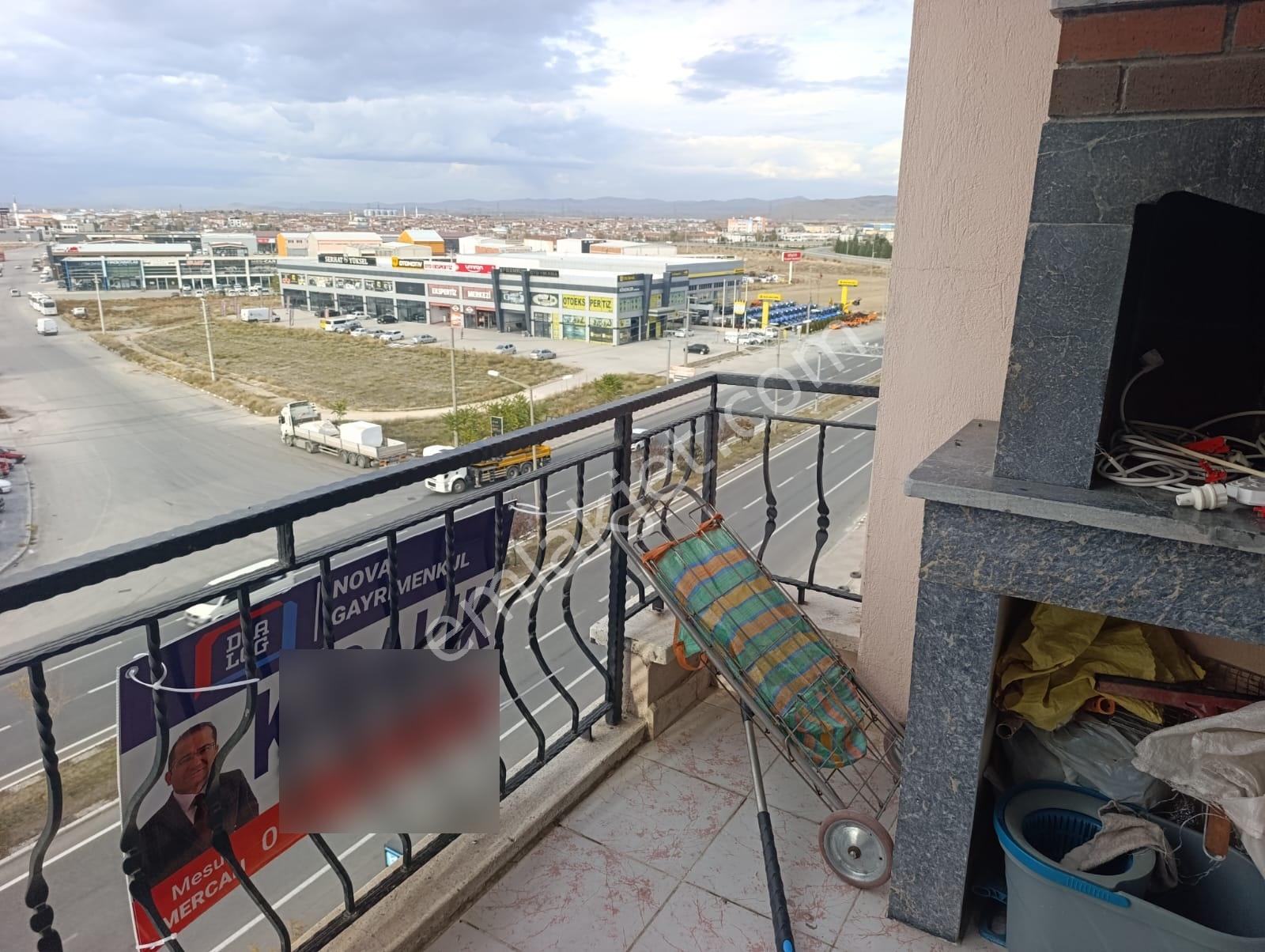 Ankara Yolu Şehitler Camii Yakını Satılık Arakat 4+1 Daire - Görsel 7