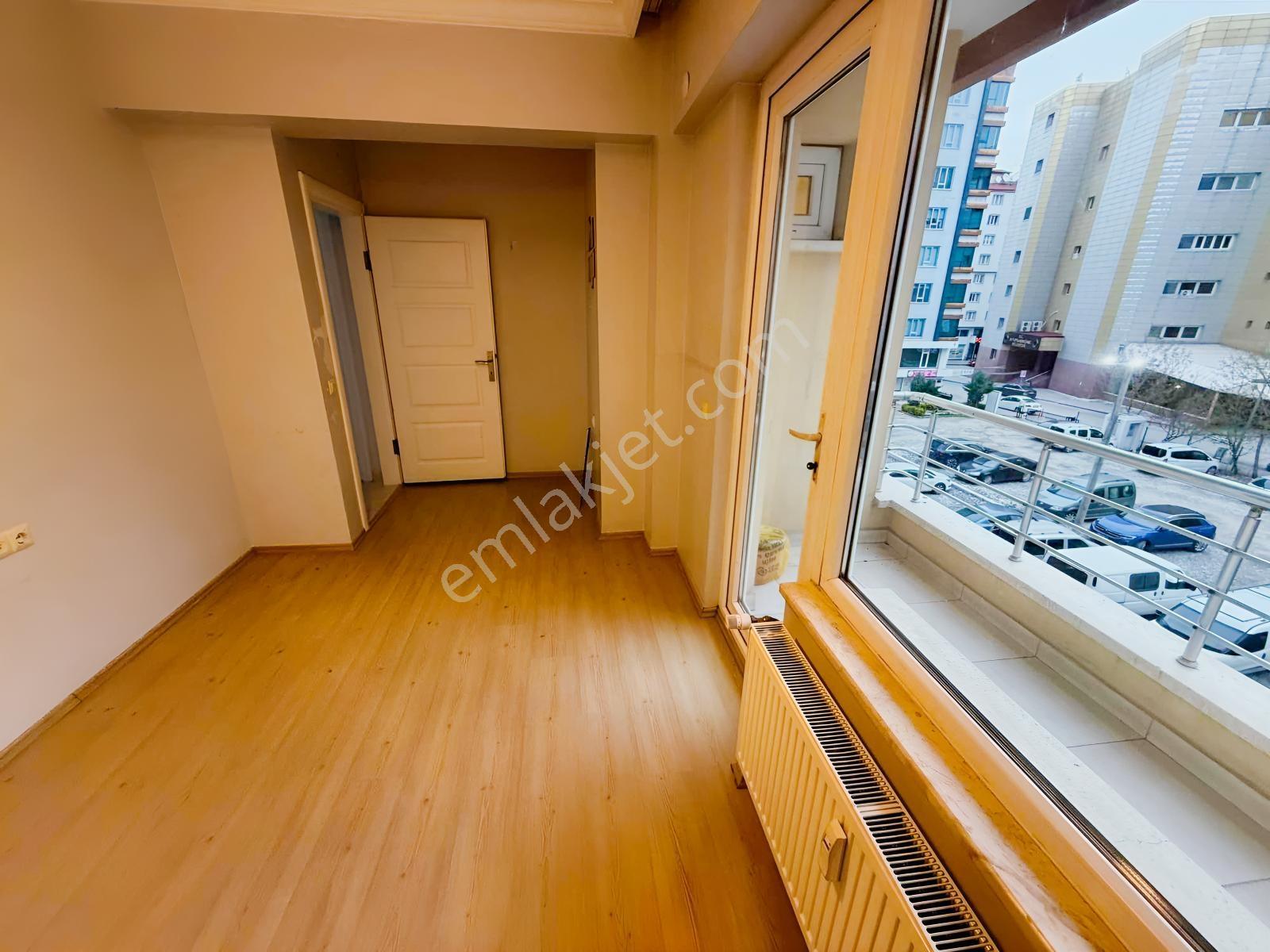 Şehrin Kalbinde Kiralık 3+1 Arakat Afjetli Daire - Görsel 10