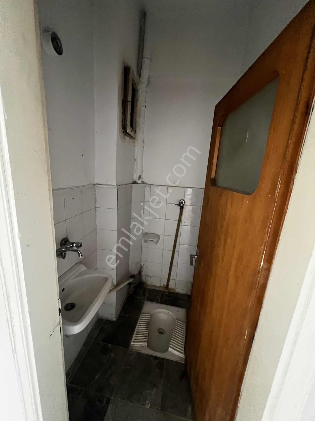 Kiralık Asansörlü Çatı Kat - Görsel 14