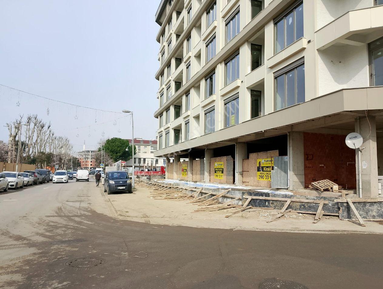 Sahile 1.ci Sırada Cadde Üzerinde 300m2 Kiralık Dükkan - Görsel 7