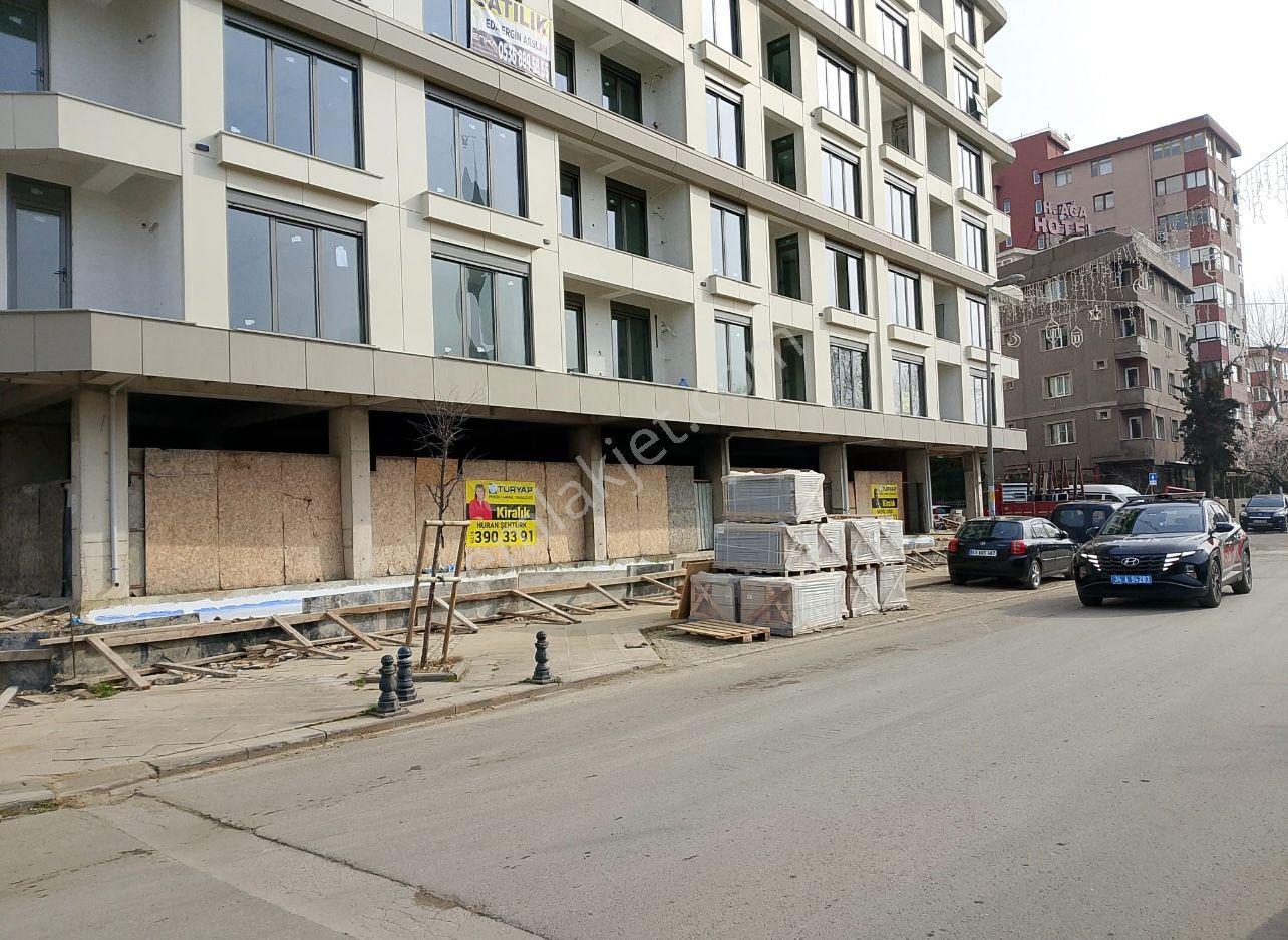 Sahile 1.ci Sırada Cadde Üzerinde 300m2 Kiralık Dükkan - Görsel 9