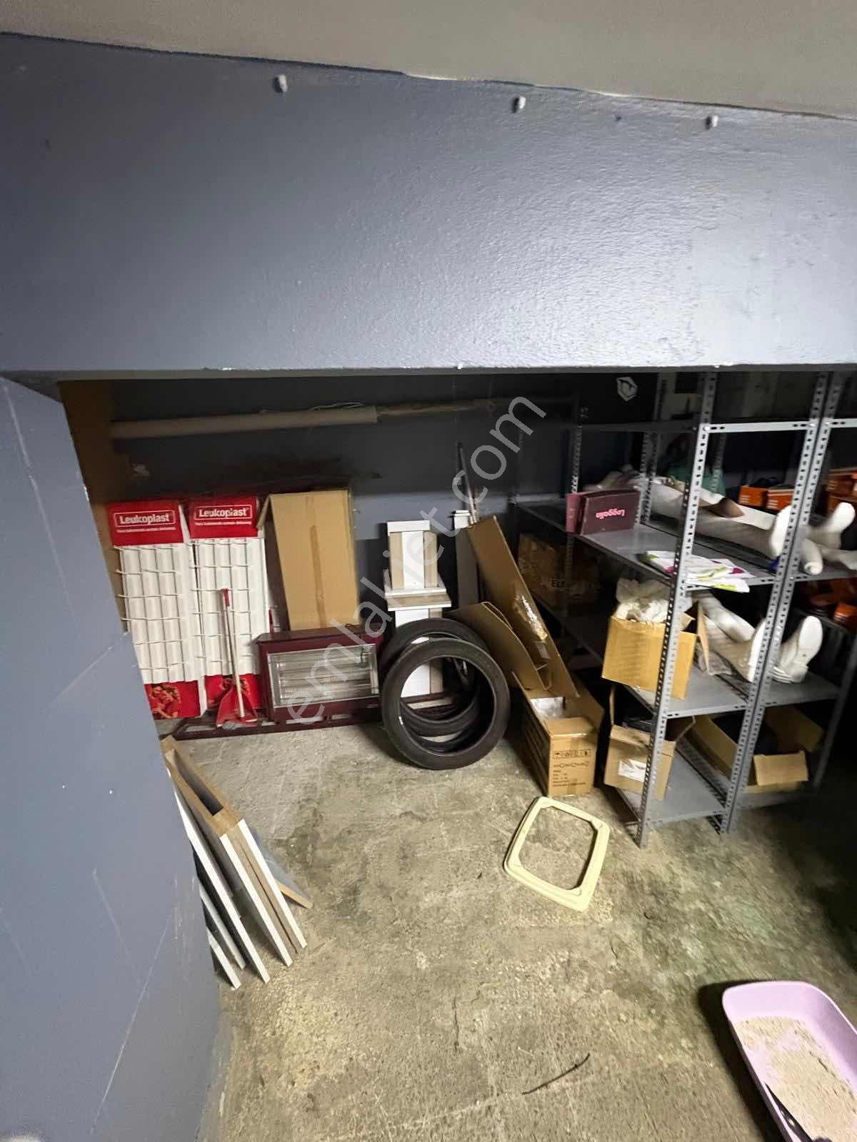Fındıkzade De Cadde Üzeri 3 Katlı Satılık Dükkan - Görsel 8