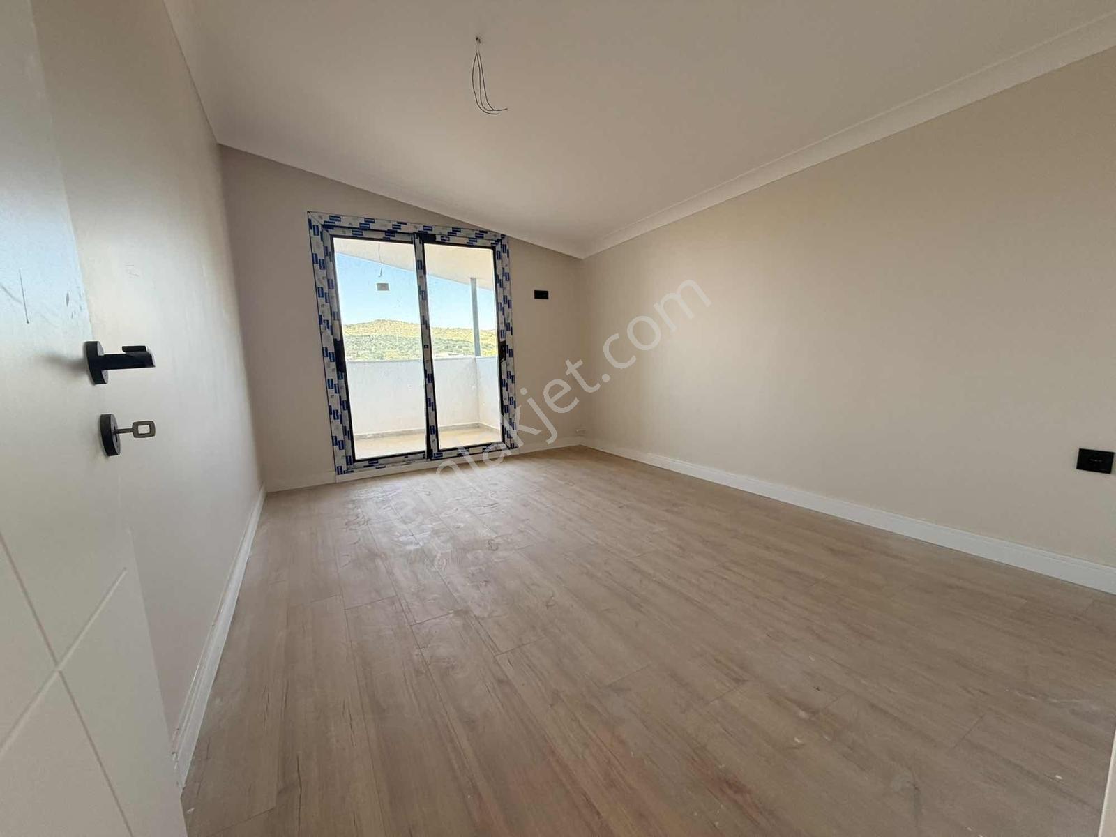 Tsr'den Yenişakran Afacan Mevki Satılık 4+1 Triplex Villa - Görsel 34