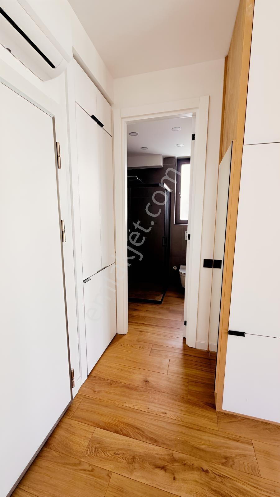 1+1 Eşyalı Havuzlu Yeni Sitede Lüks Konsept Daire Asansörlü - Görsel 6