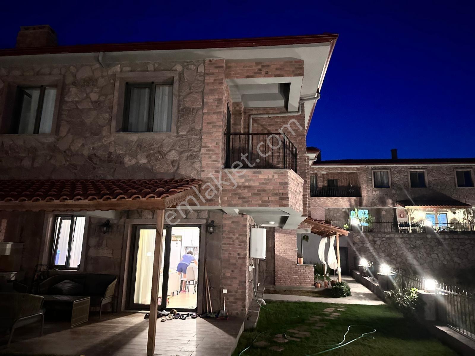 Yenifoça Asos Villaları Prestijiyle Tanışın - Görsel 2