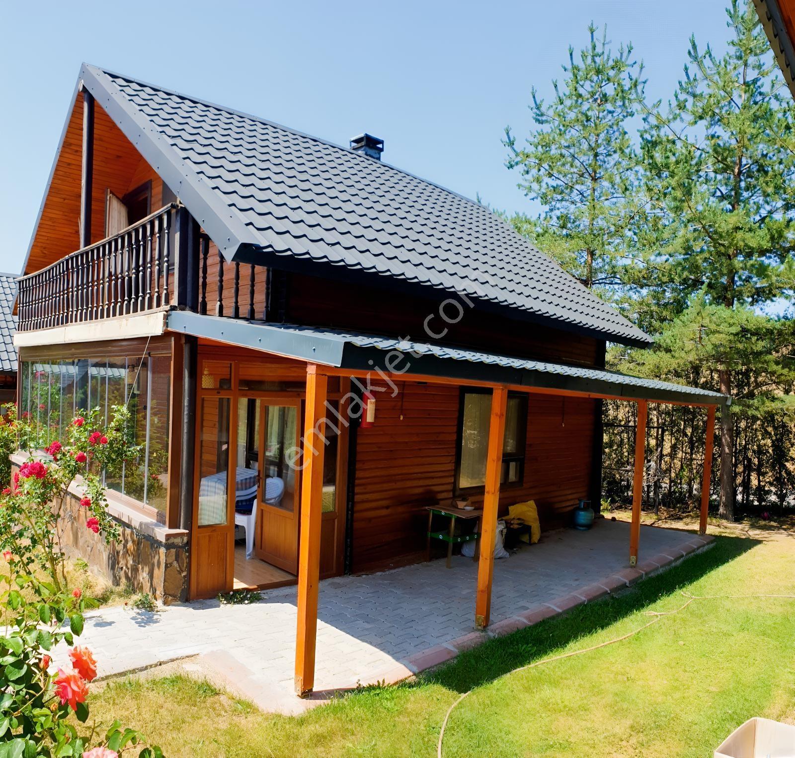 Arel'den Çamlıdere'de Doğanın İçinde Site'de Ahşap 2 Kat Villa - Görsel 15