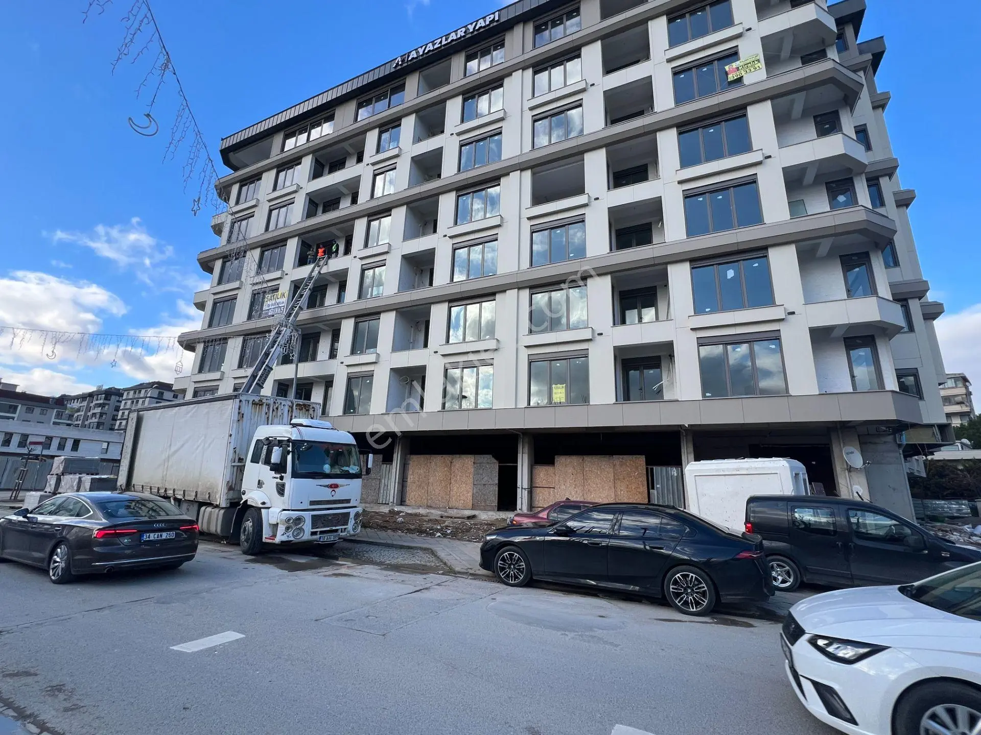 Pendik Sahilde Kiralık 3+1 Daire - Muhteşem Deniz Manzaralı