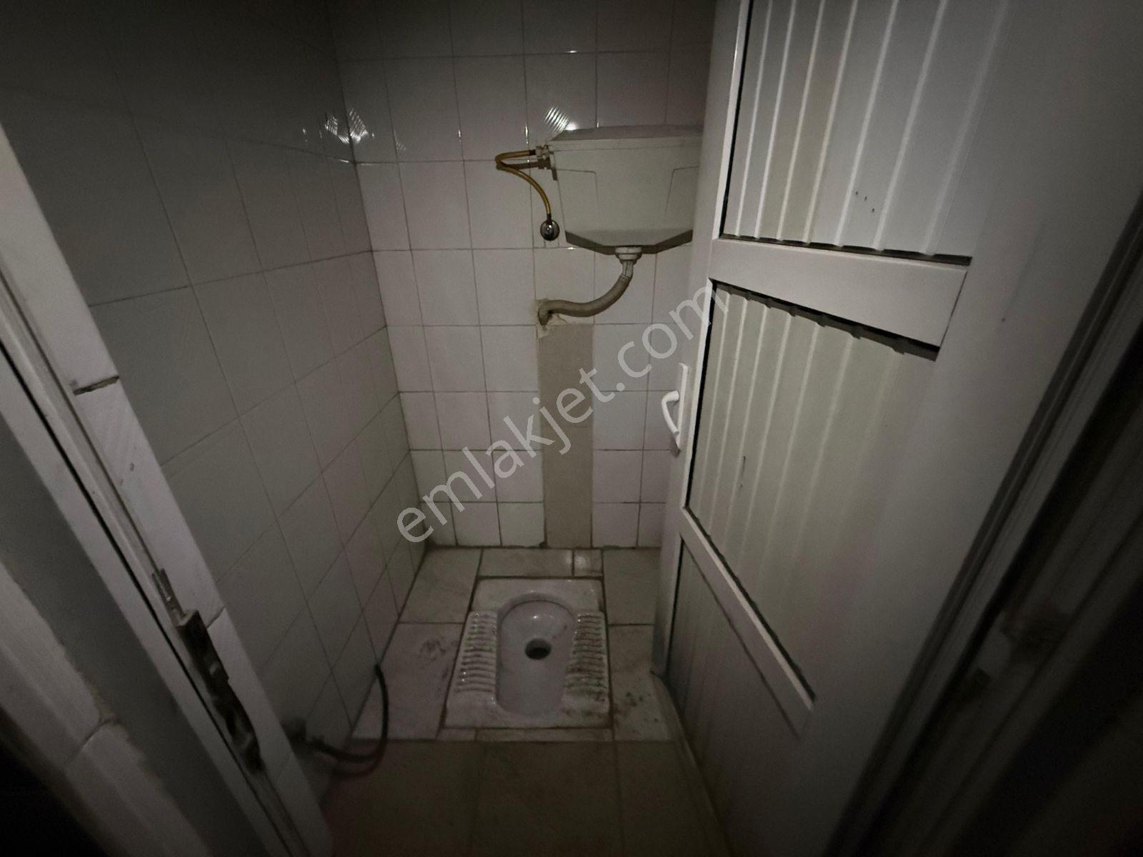 Sultanbeyli Yanyolda Prestijli Konumda 650 M² Kiralık İşyeri - Görsel 13