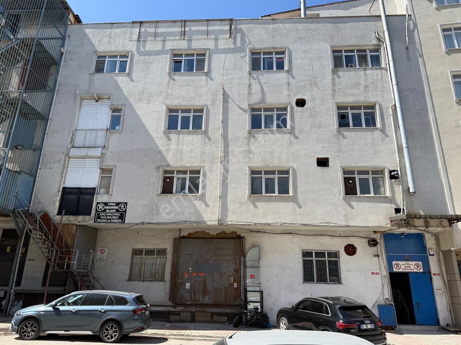 Sultanbeyli Yanyolda Prestijli Konumda 650 M² Kiralık İşyeri - Görsel 21
