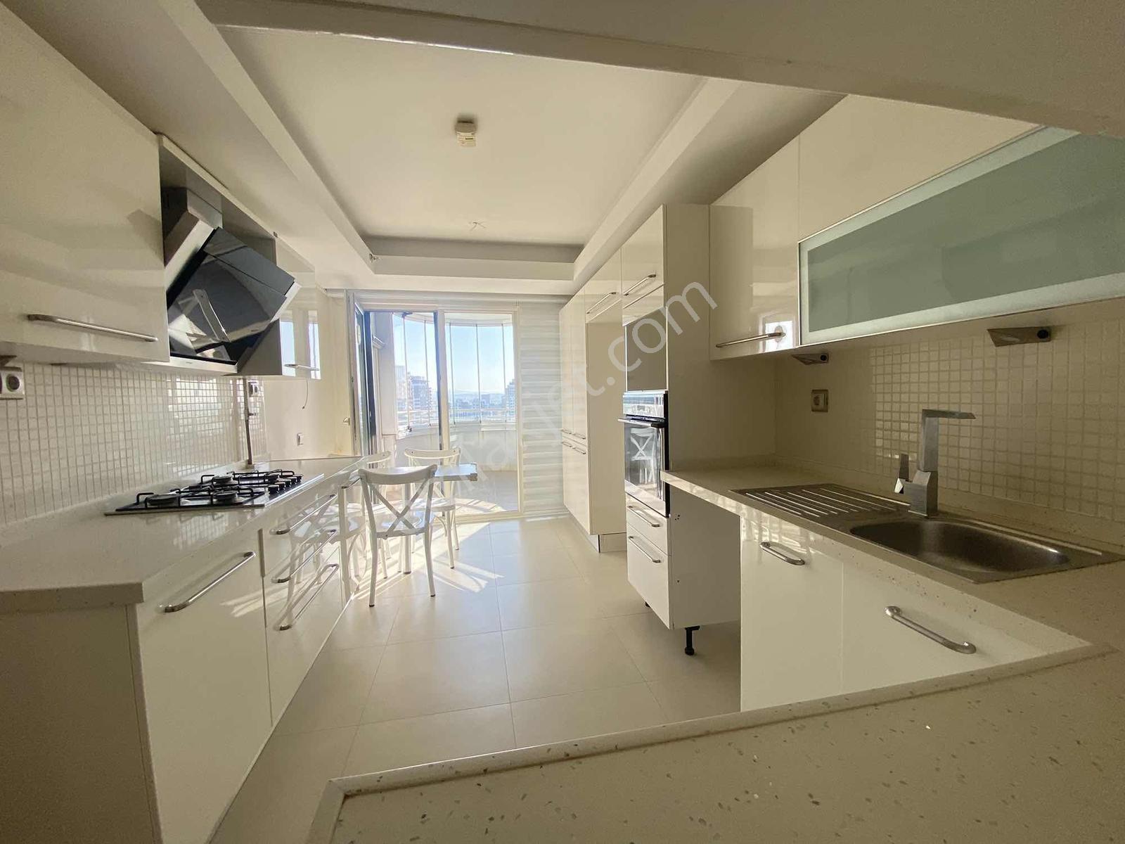 Sinpaş Gyo Bursa Modern Sitesinde 3+1 Satılık Manzaralı Daire - Görsel 9