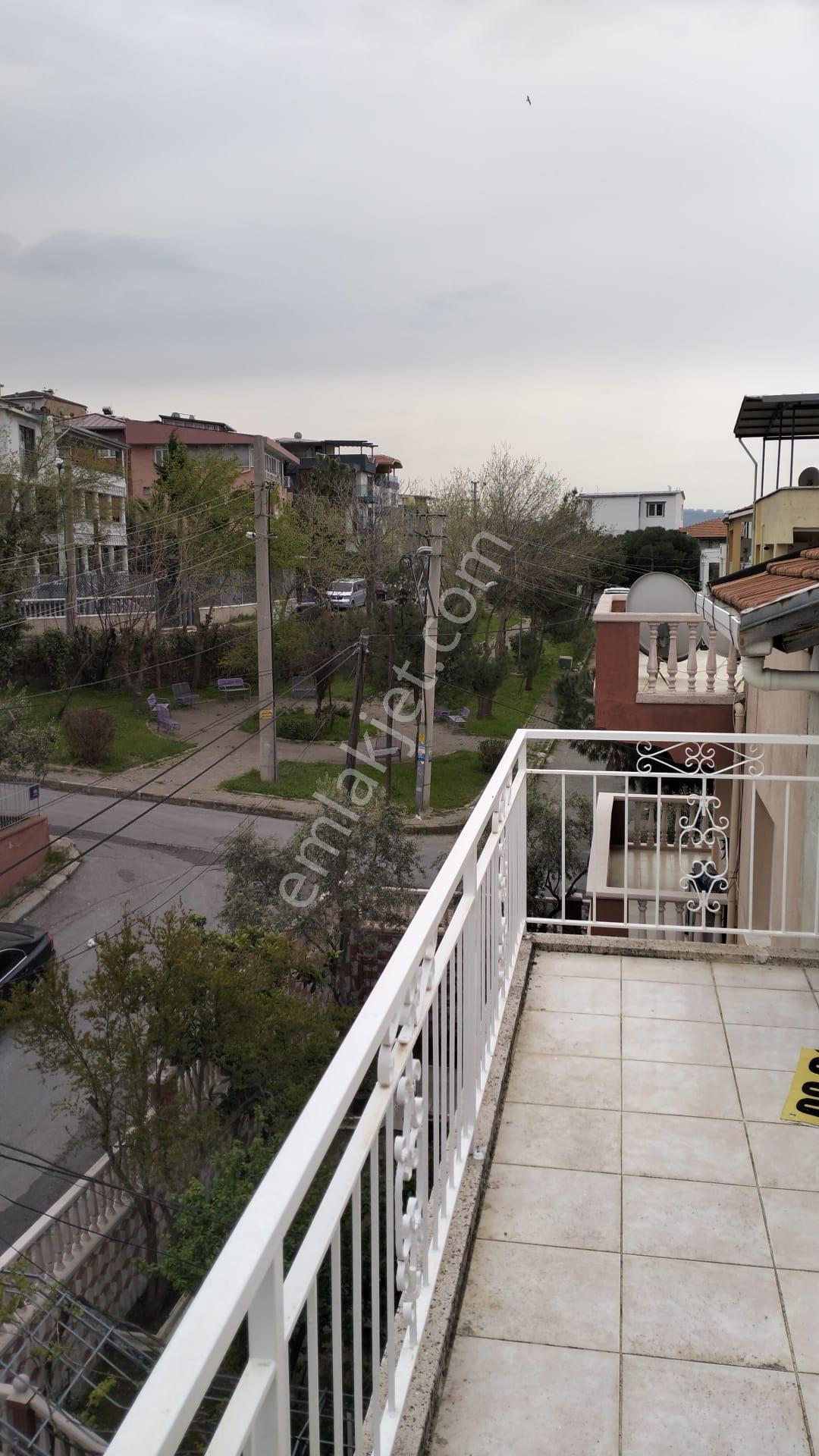 Bornova Atatürk Mah. 2+1 Kiralık İçi Yapılı Daire - Görsel 13